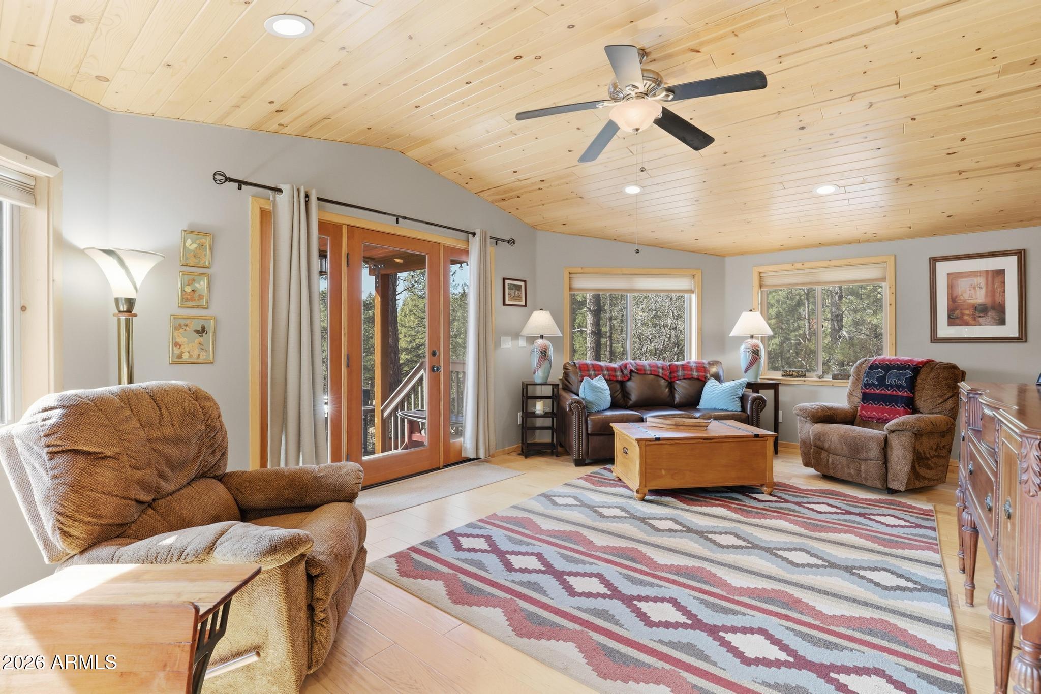 PONDEROSA SPRINGS ESTATES - Residential
