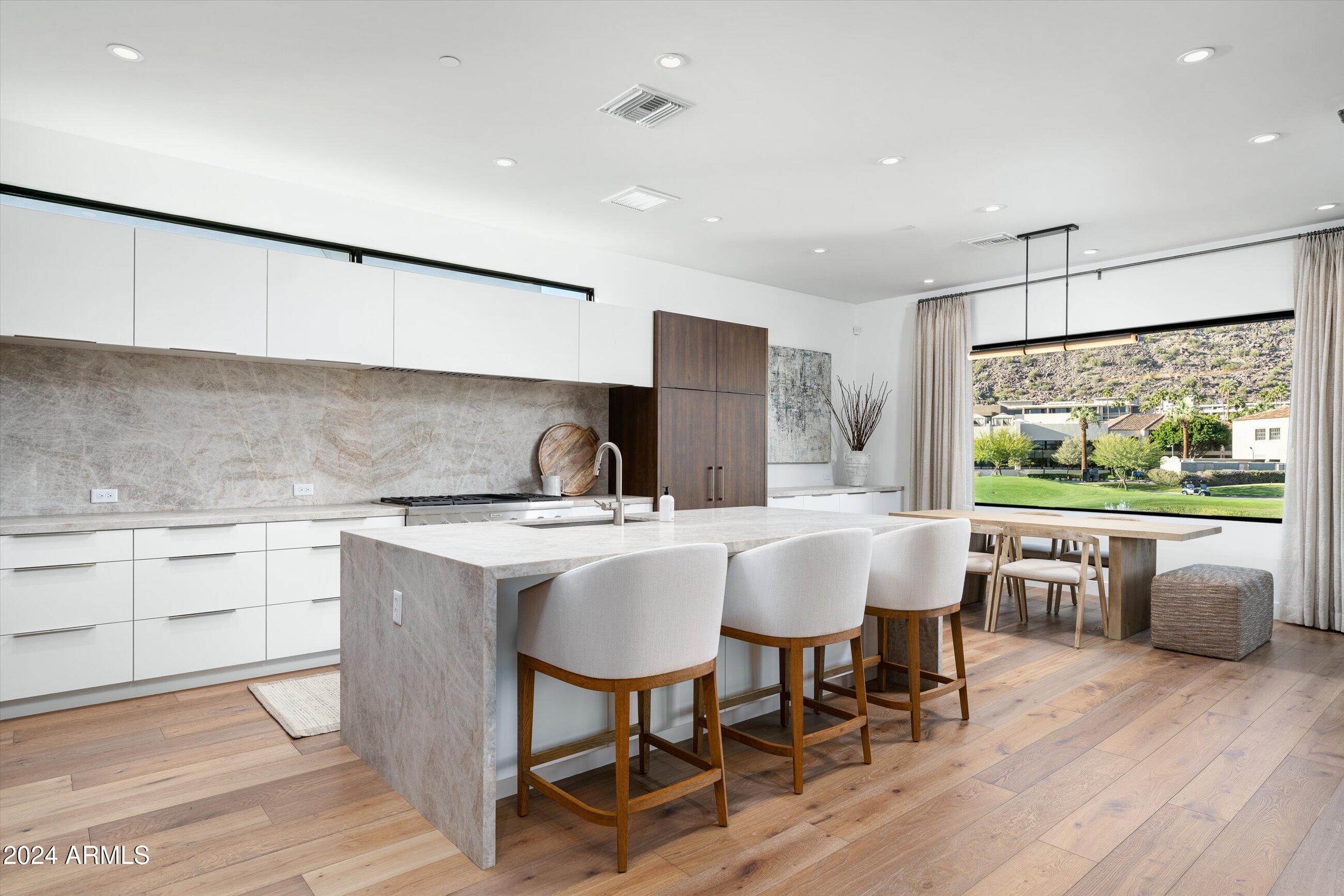PHOENICIAN PARCEL F - Residential