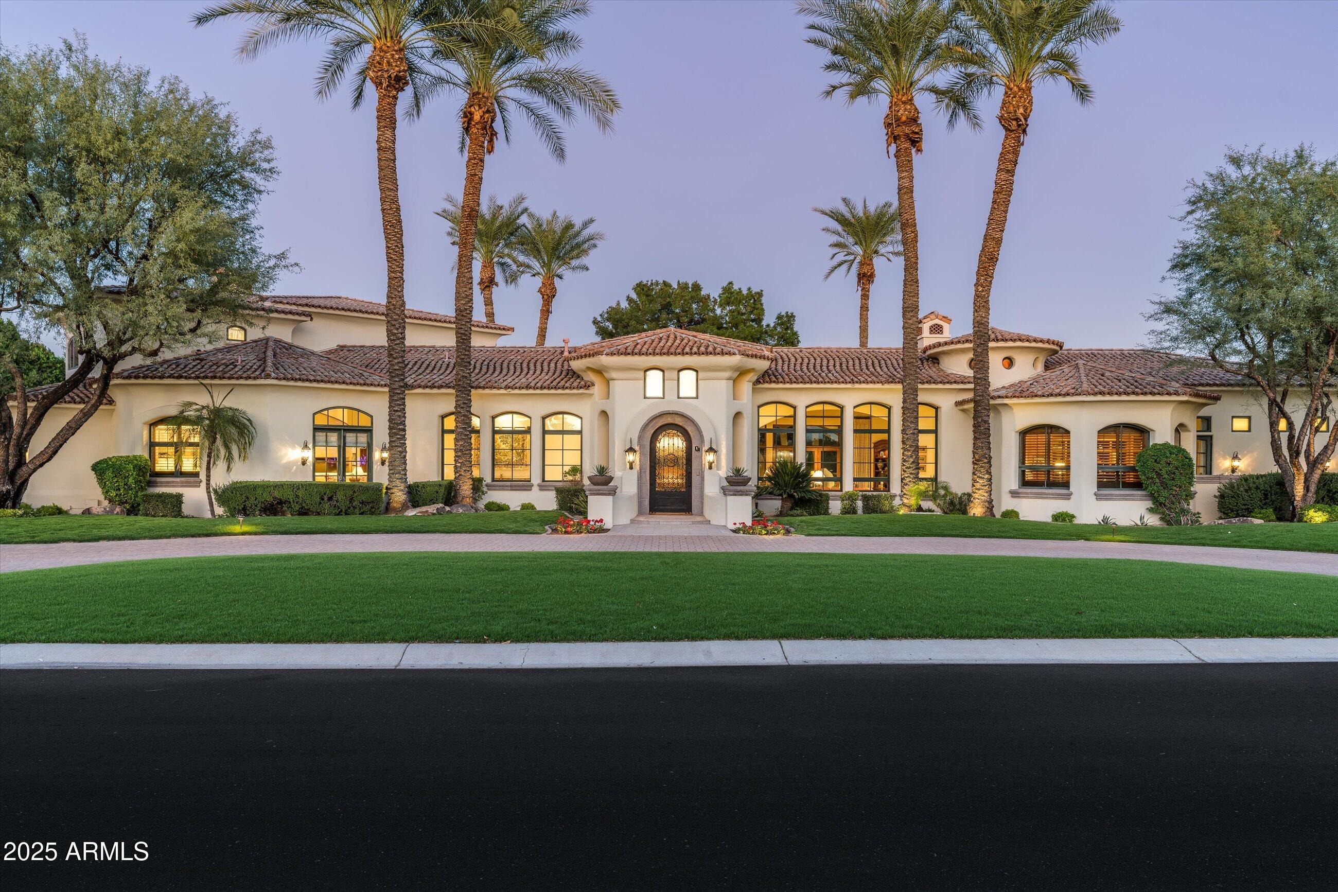 HIDDEN PARADISE - Residential