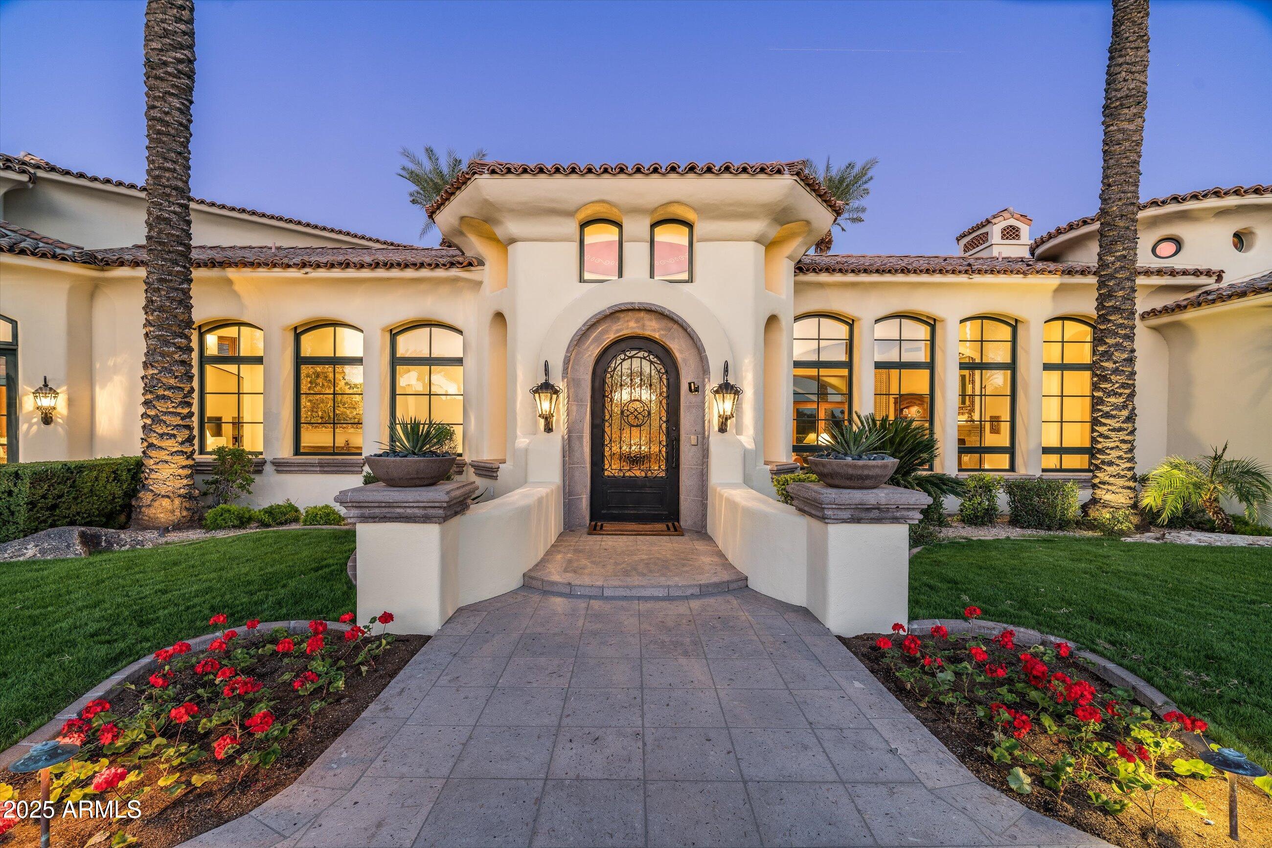HIDDEN PARADISE - Residential