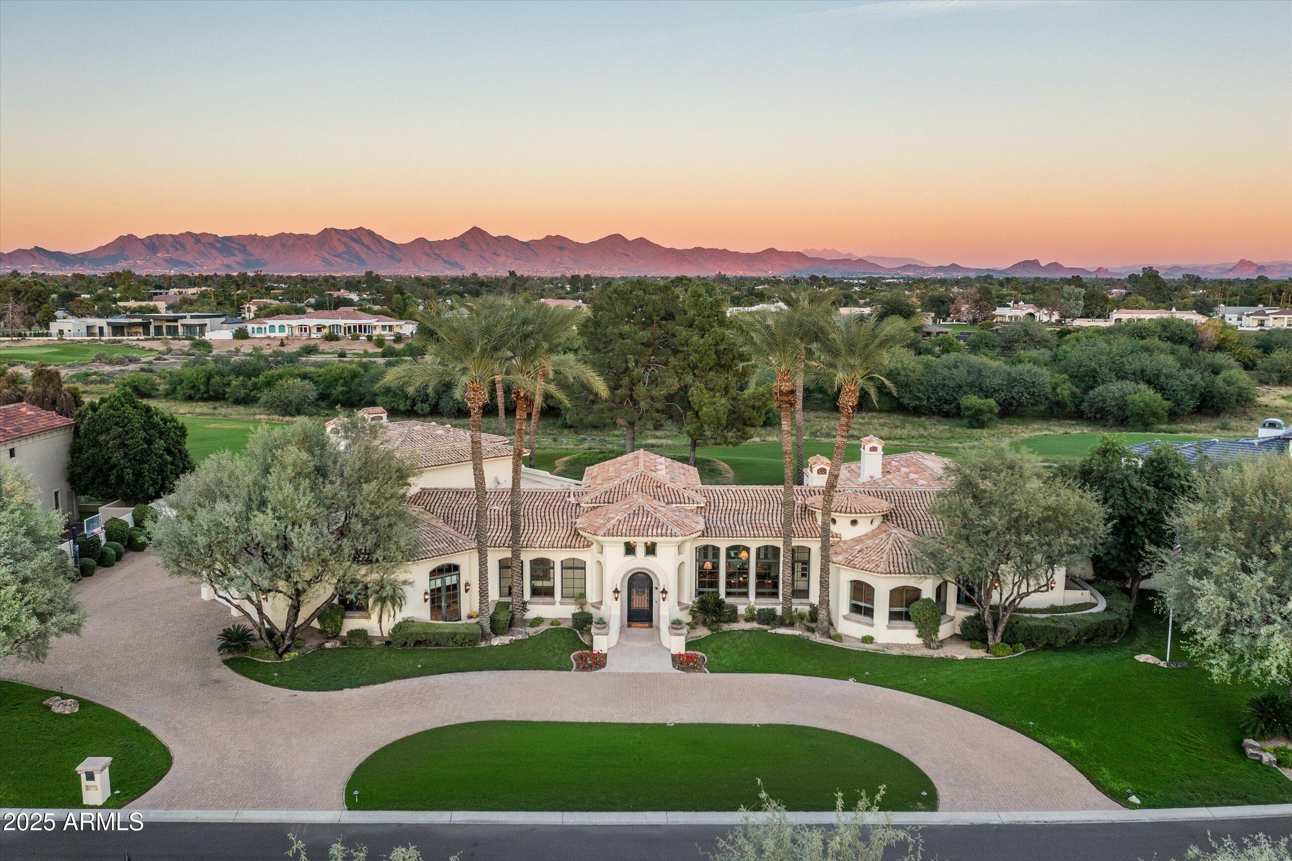 HIDDEN PARADISE - Residential