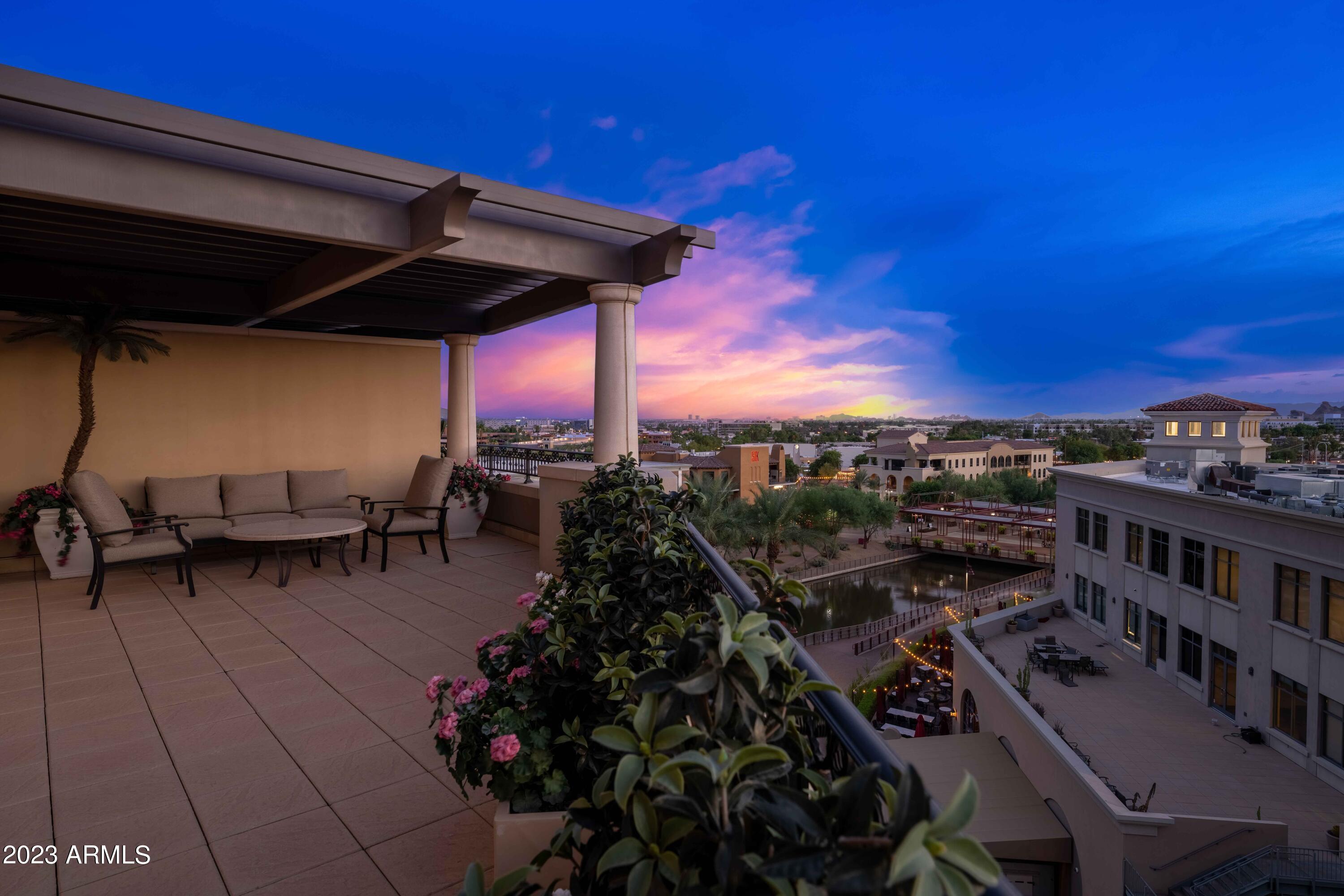 Scottsdale Waterfront Residences - Residential