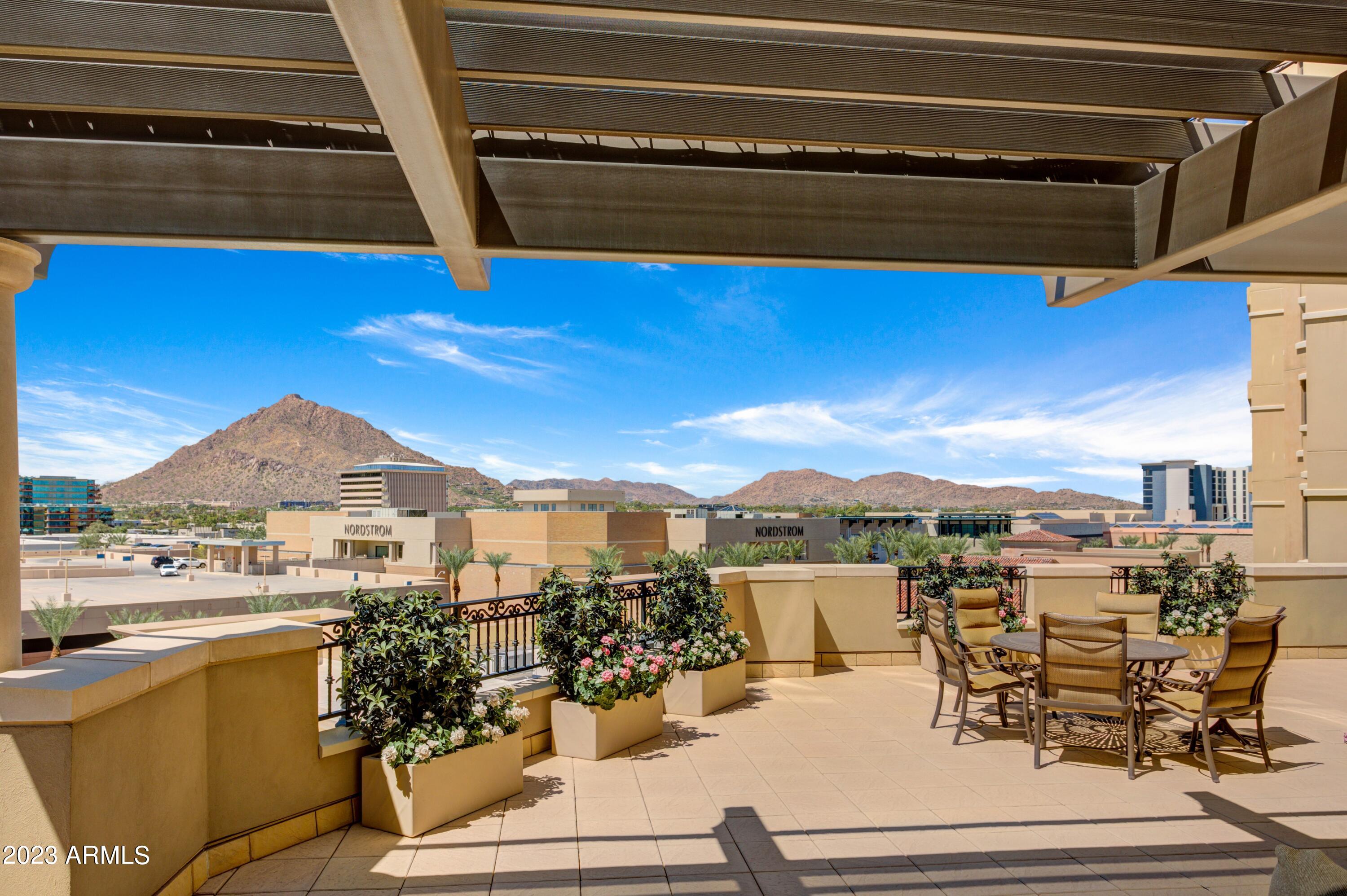 Scottsdale Waterfront Residences - Residential