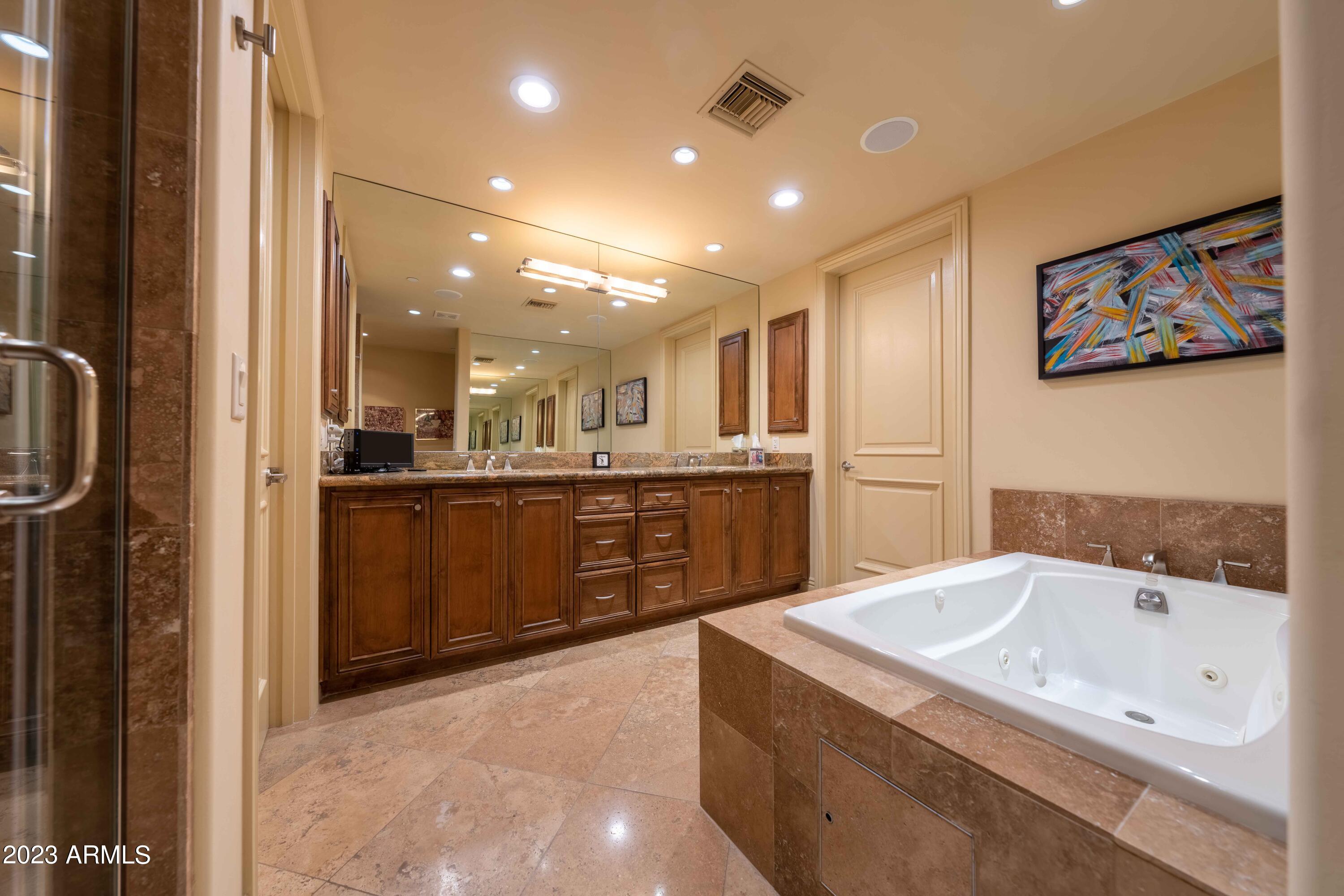 Scottsdale Waterfront Residences - Residential