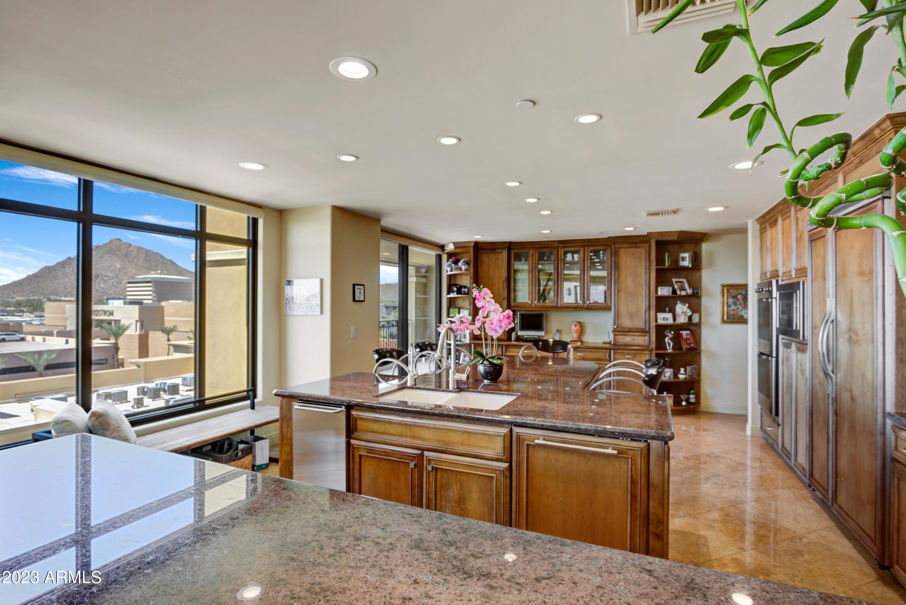 Scottsdale Waterfront Residences - Residential