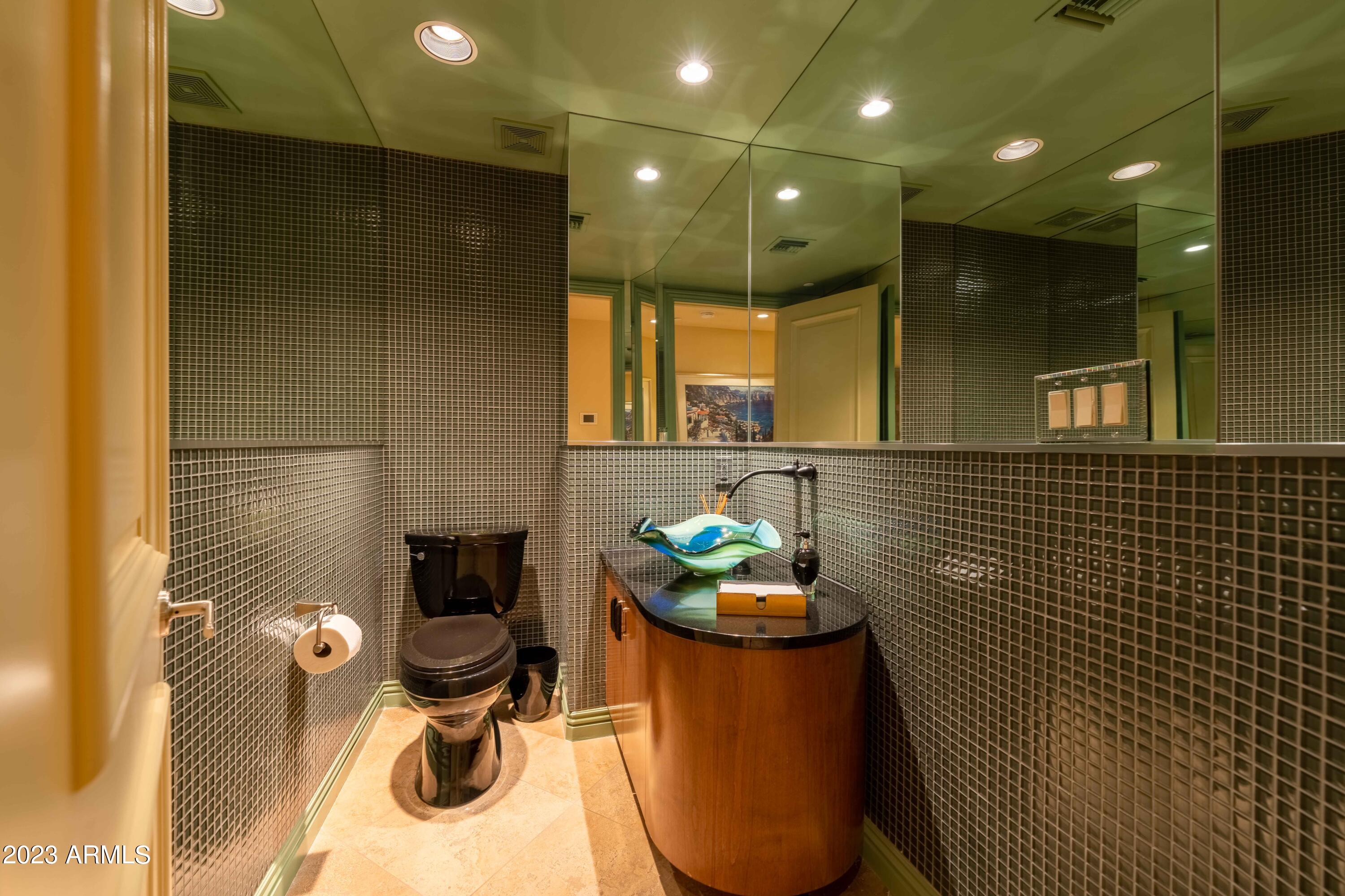 Scottsdale Waterfront Residences - Residential