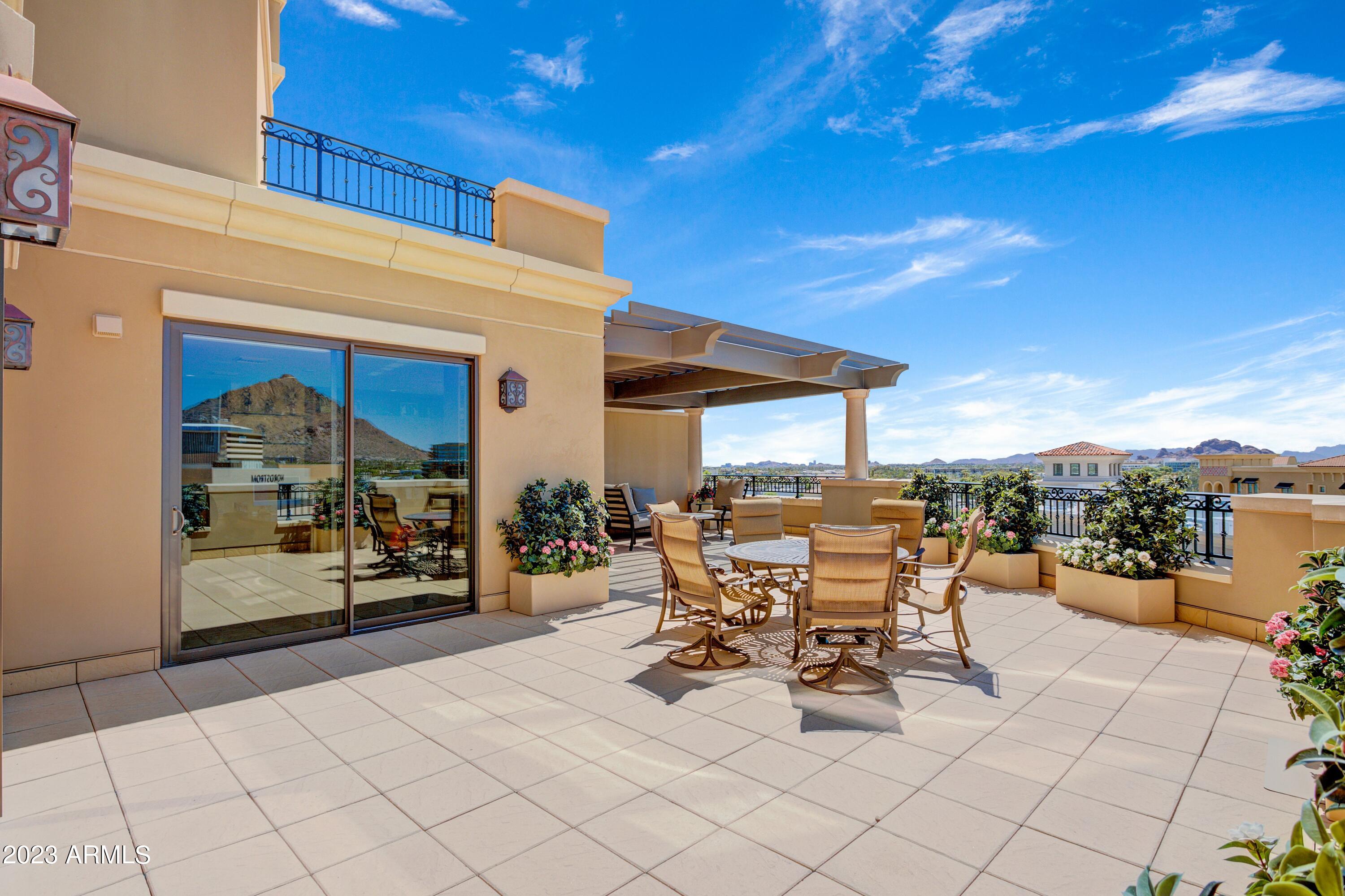 Scottsdale Waterfront Residences - Residential