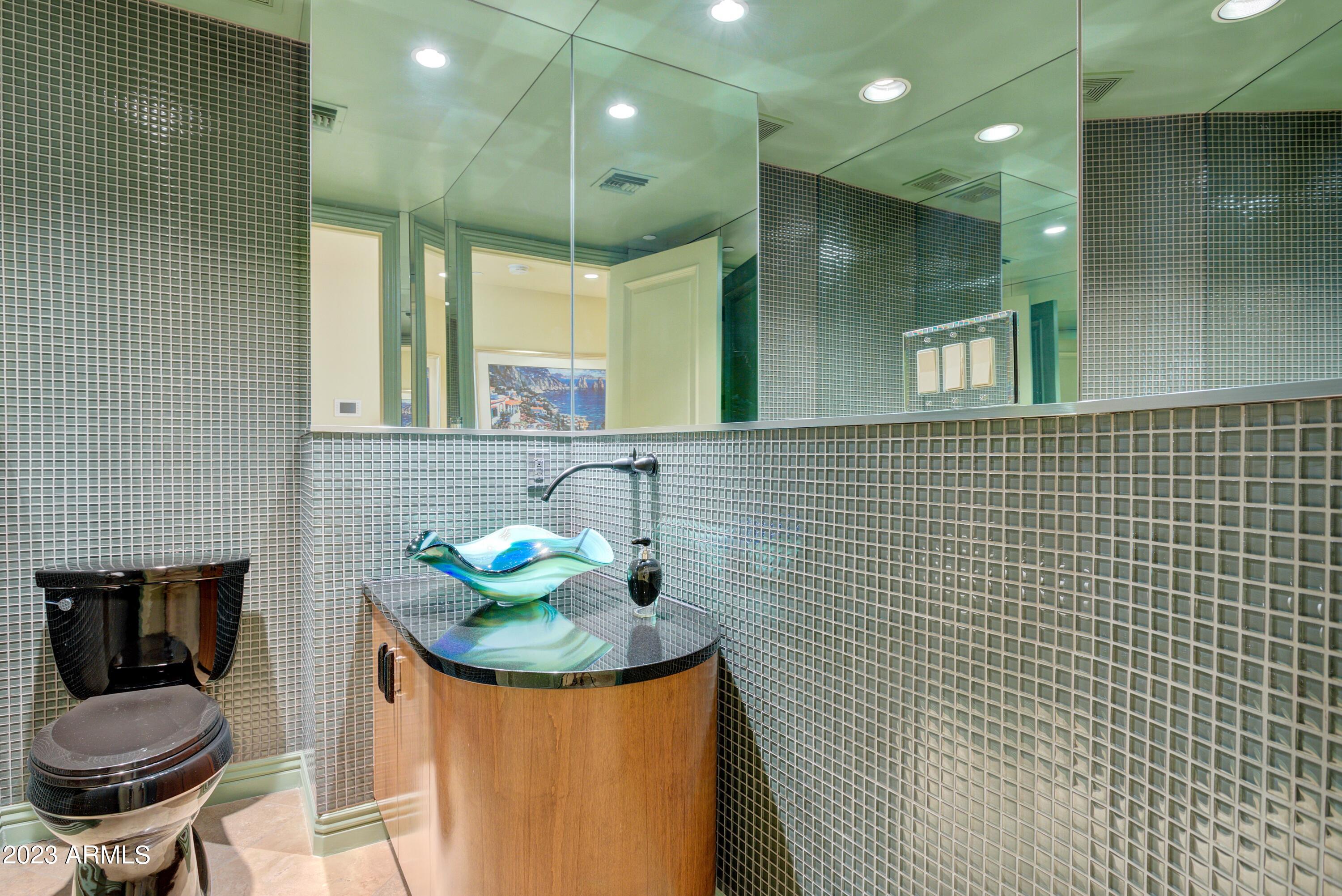 Scottsdale Waterfront Residences - Residential