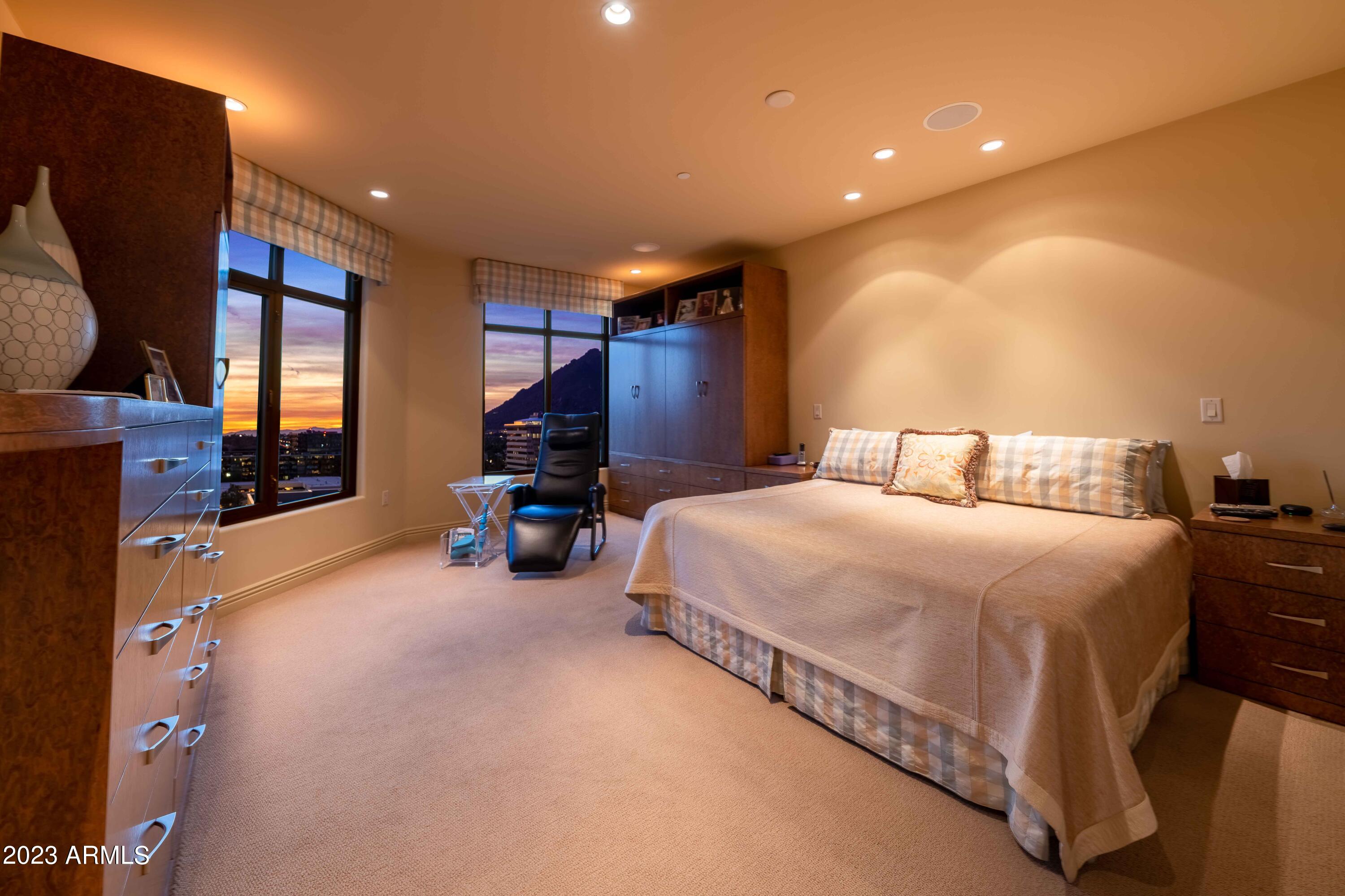Scottsdale Waterfront Residences - Residential