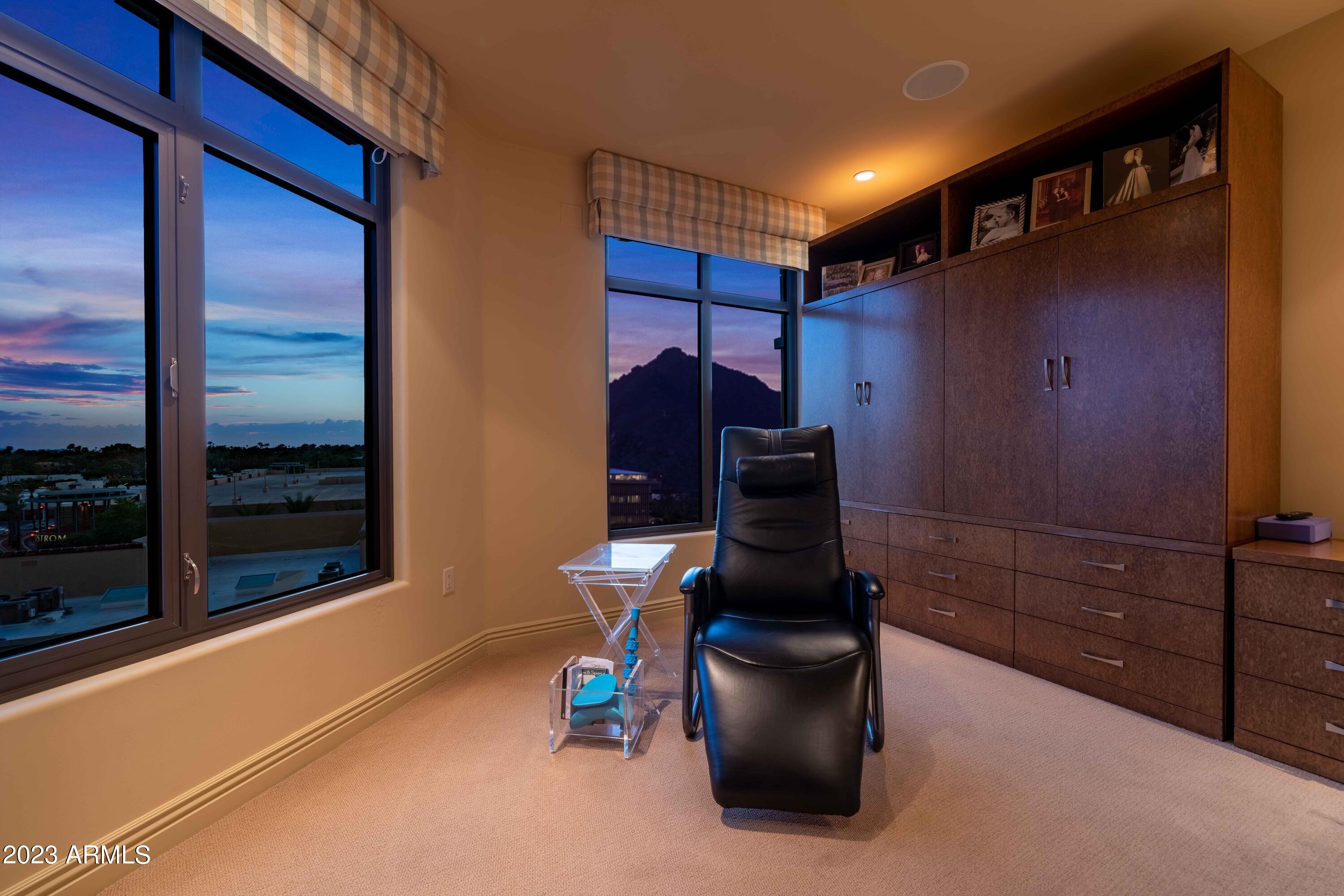 Scottsdale Waterfront Residences - Residential