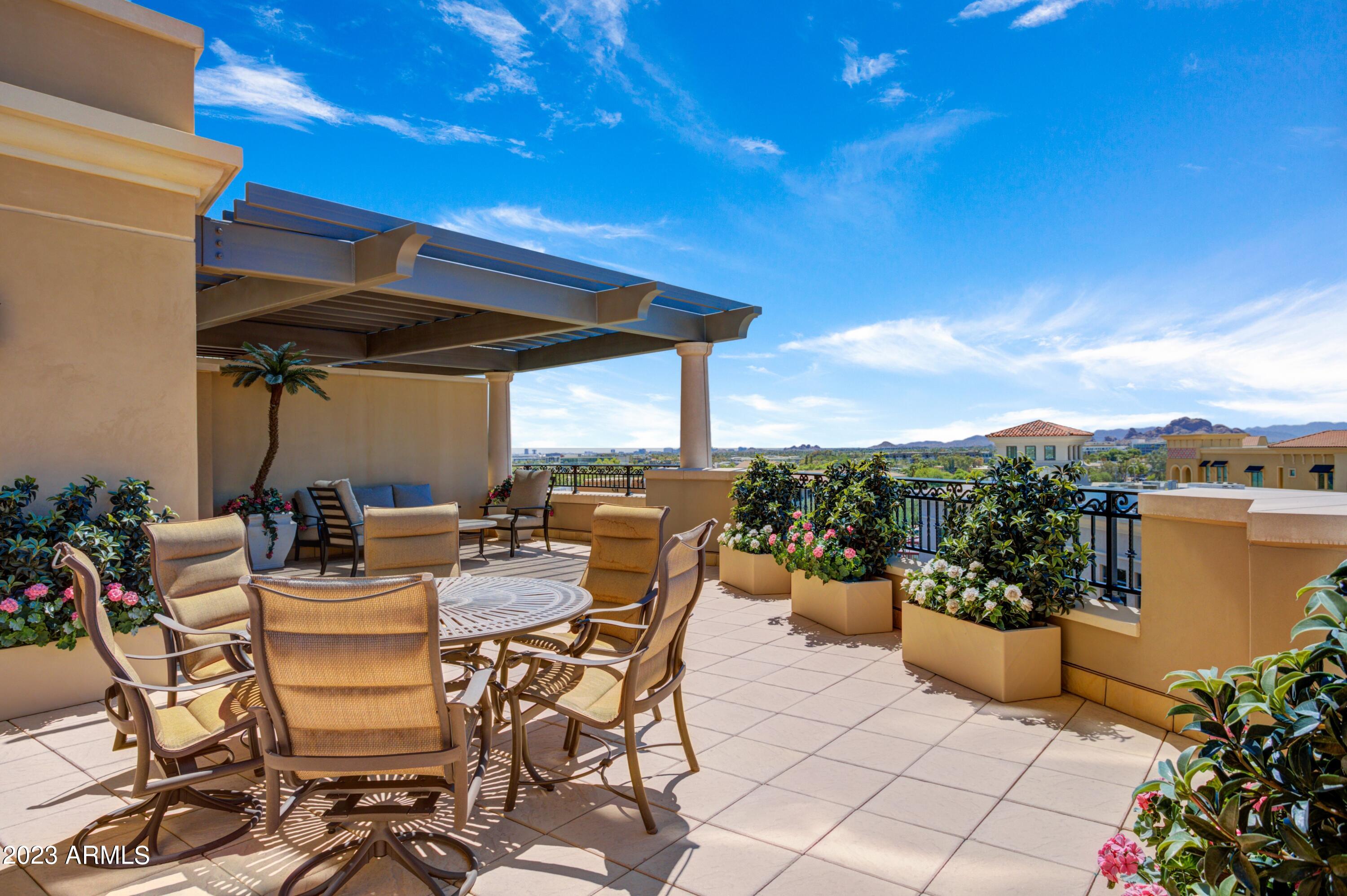 Scottsdale Waterfront Residences - Residential