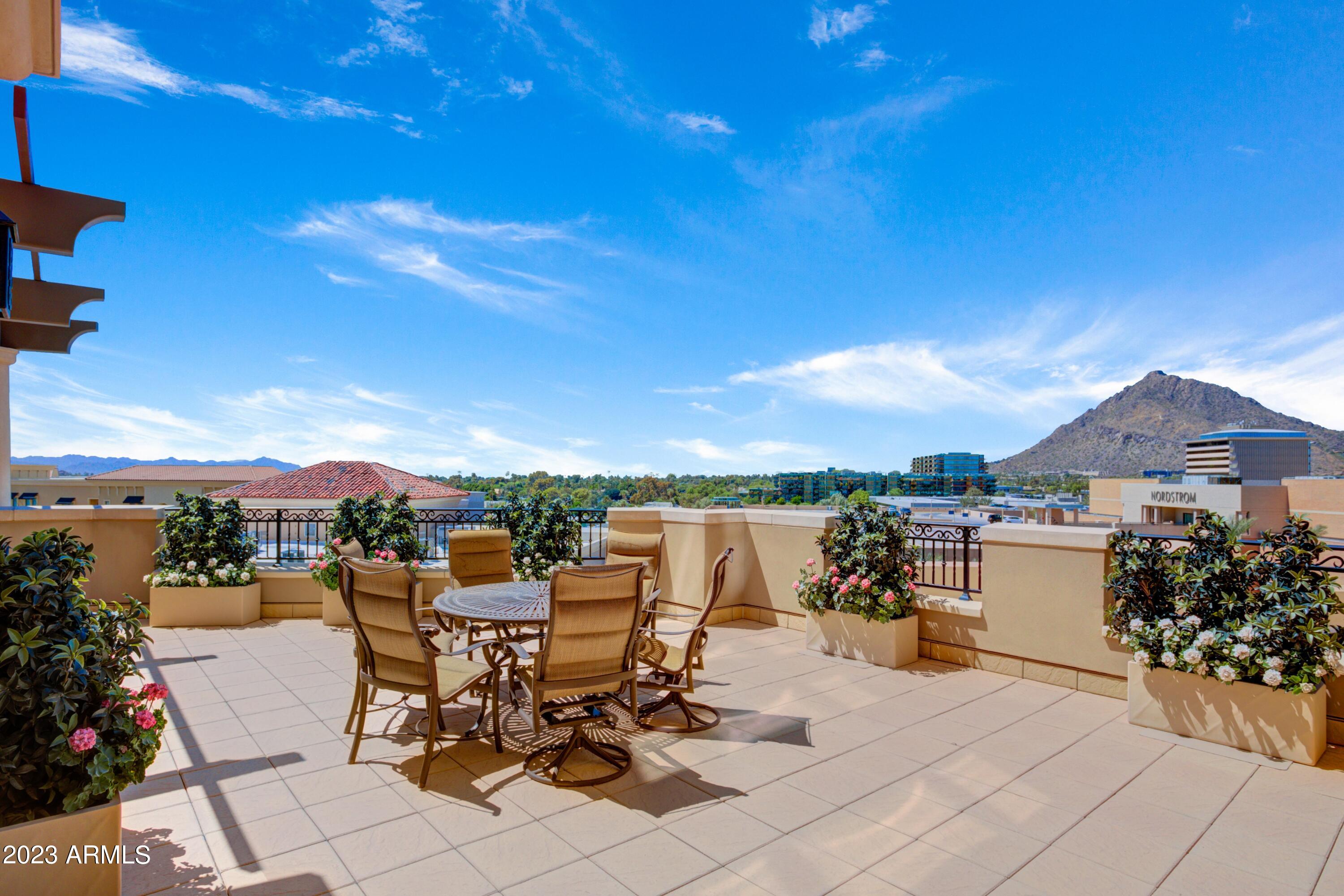 Scottsdale Waterfront Residences - Residential