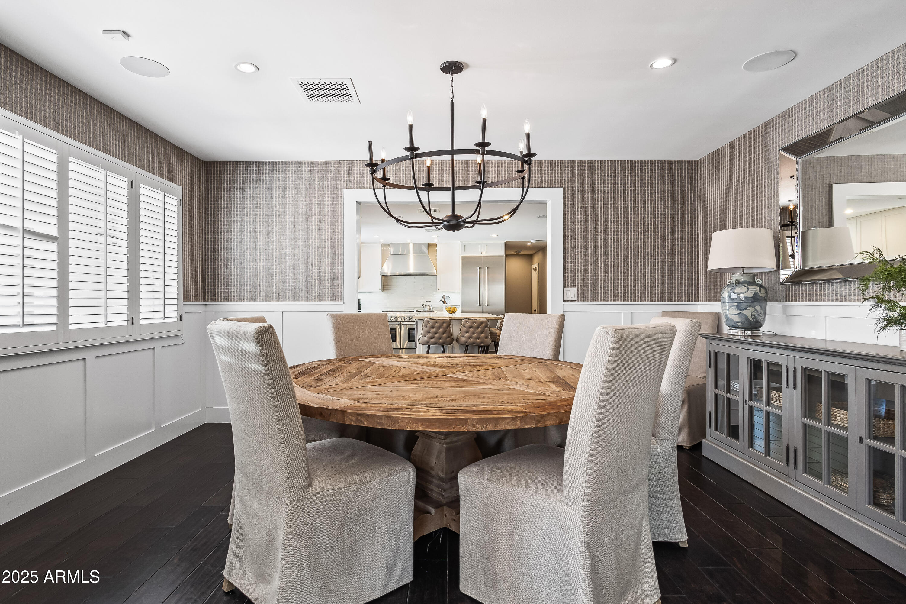 CAMELBACK EAST - Residential