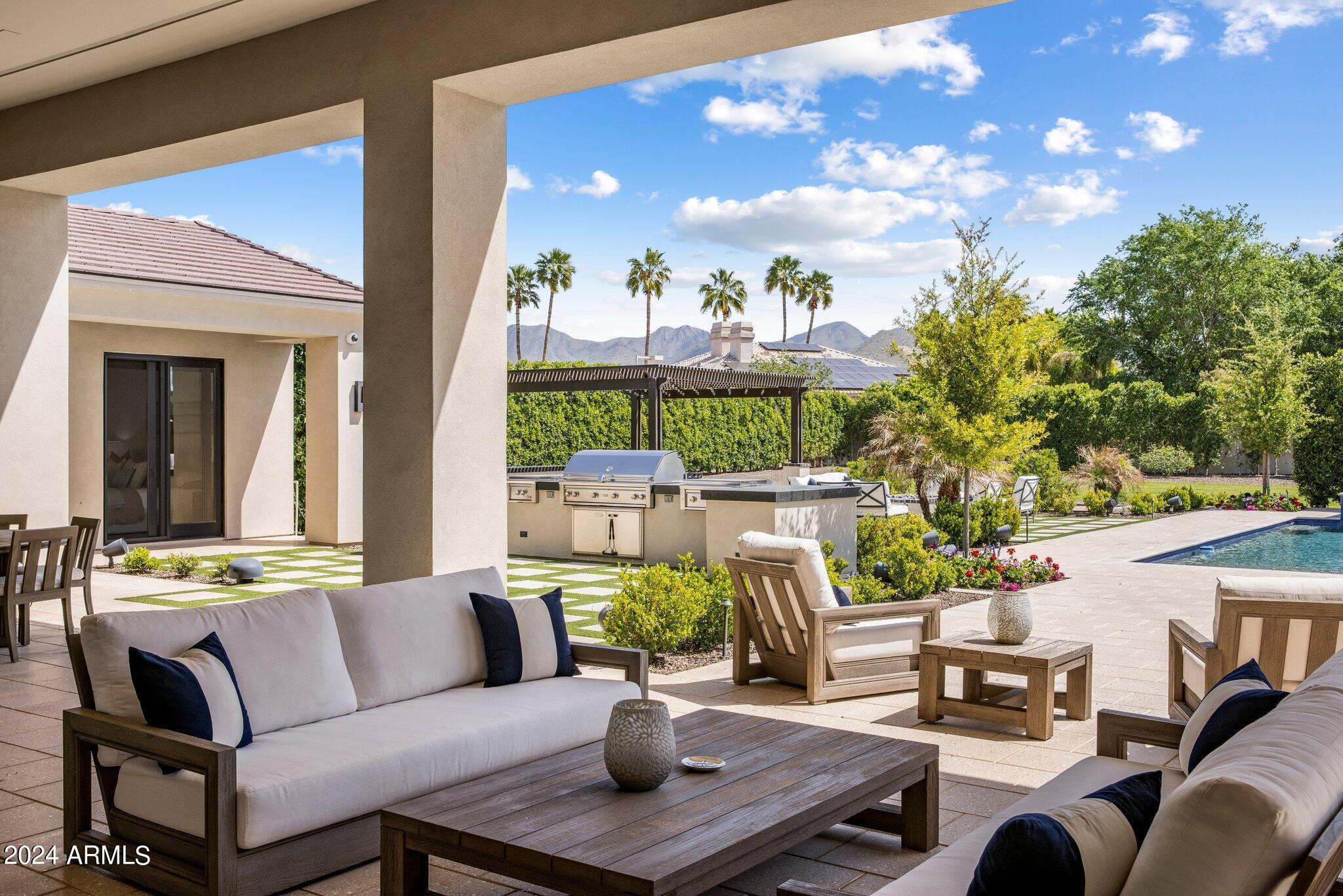 BELLISSIMA ESTATES - Residential