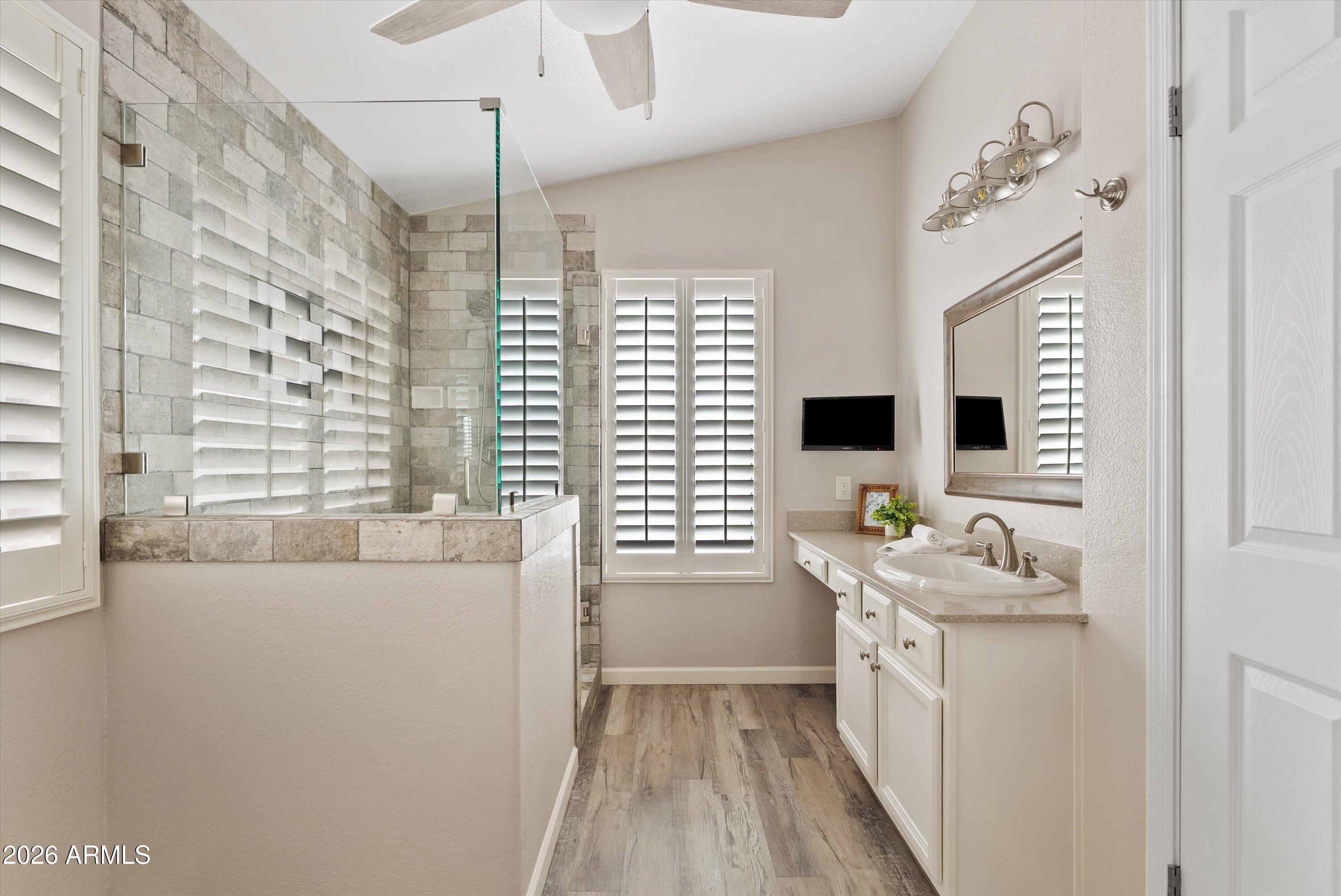 FAIRFAX PARK LOT 1-151 TR A - Residential