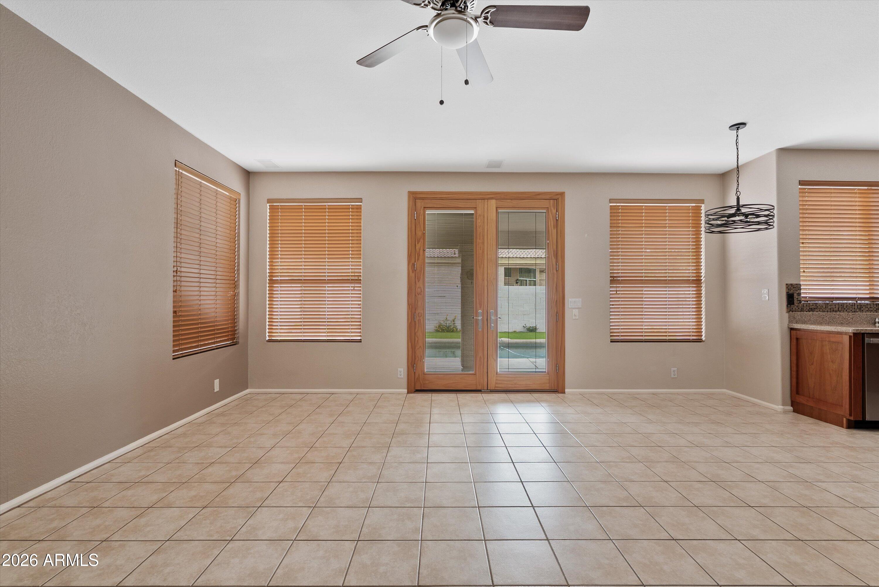 FAIRFAX PARK LOT 1-151 TR A - Residential