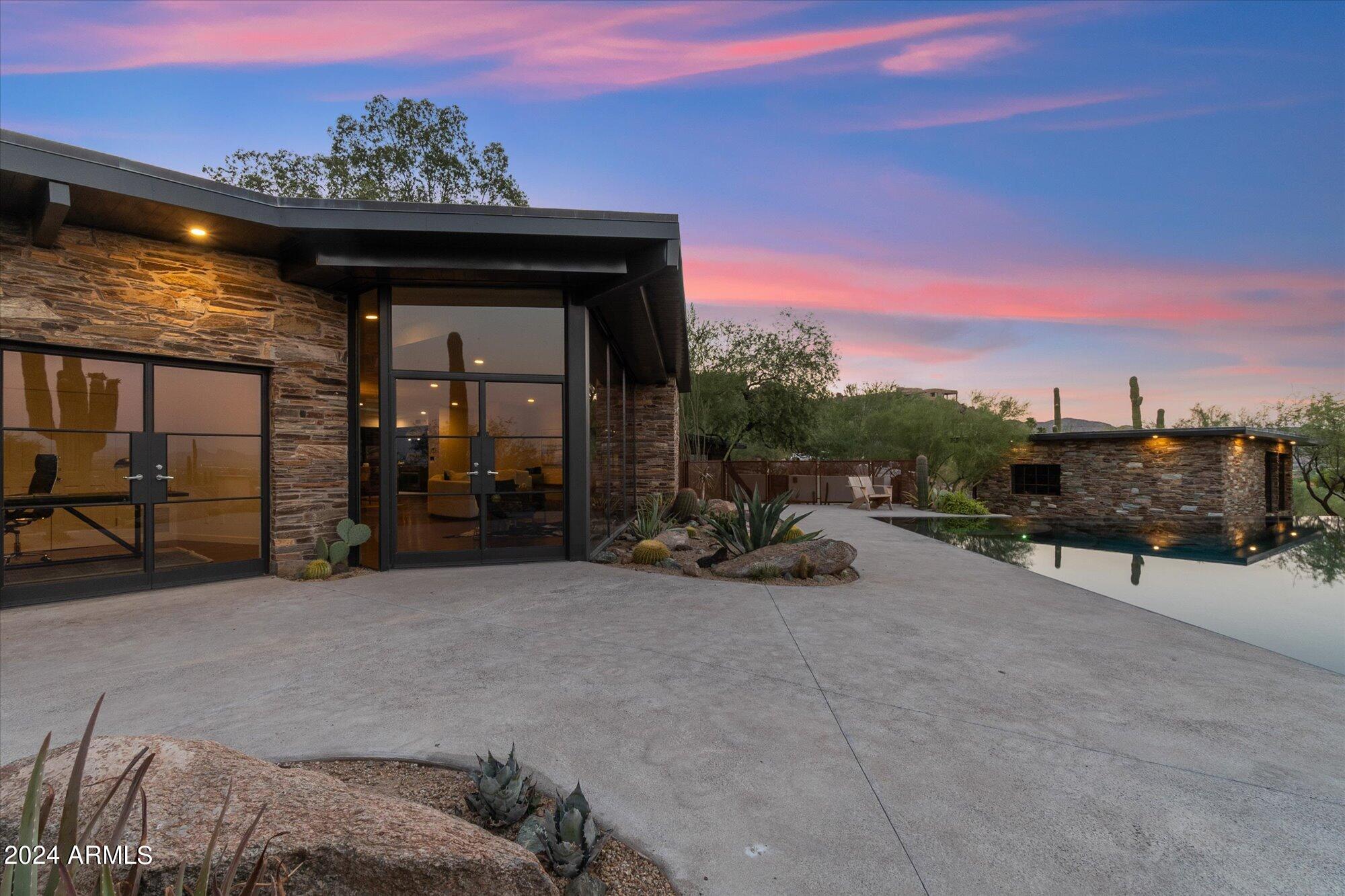 Metes and Bounds - Residential