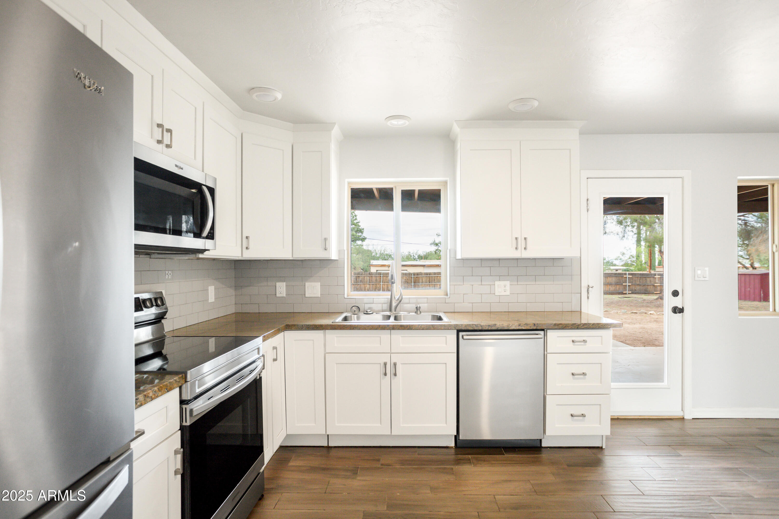 VILLAGE MEADOWS ESTATES - Residential