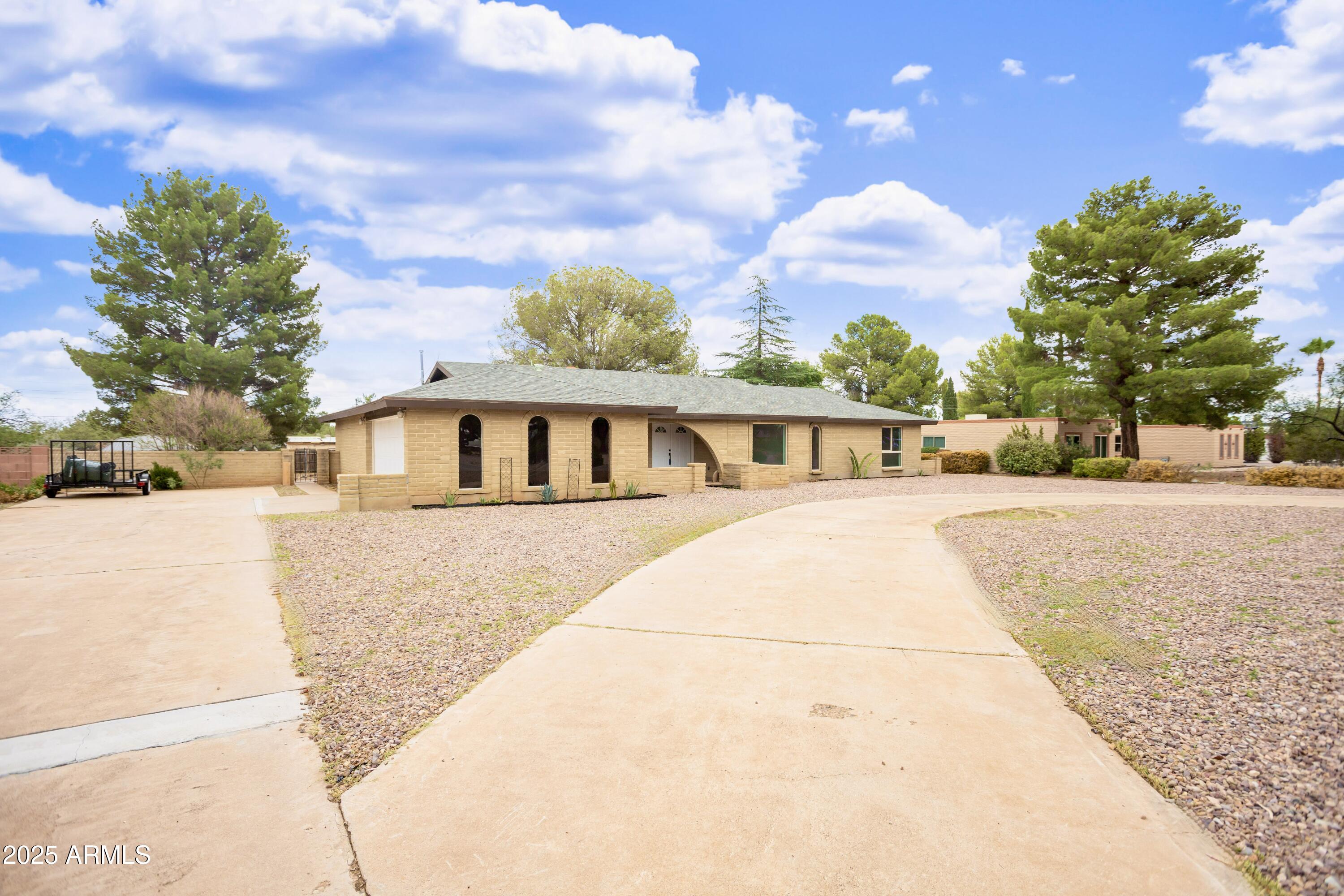 VILLAGE MEADOWS ESTATES - Residential