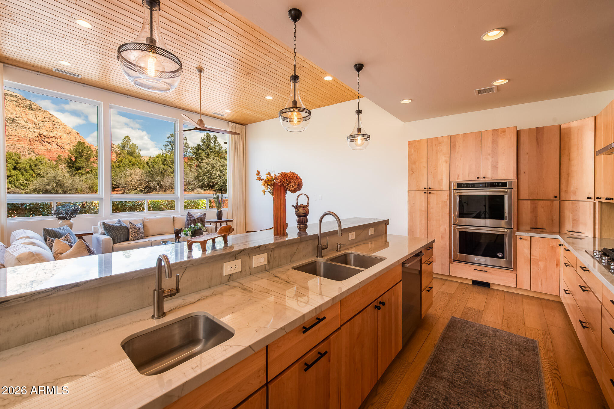 THUNDER MOUNTAIN RANCH - Residential