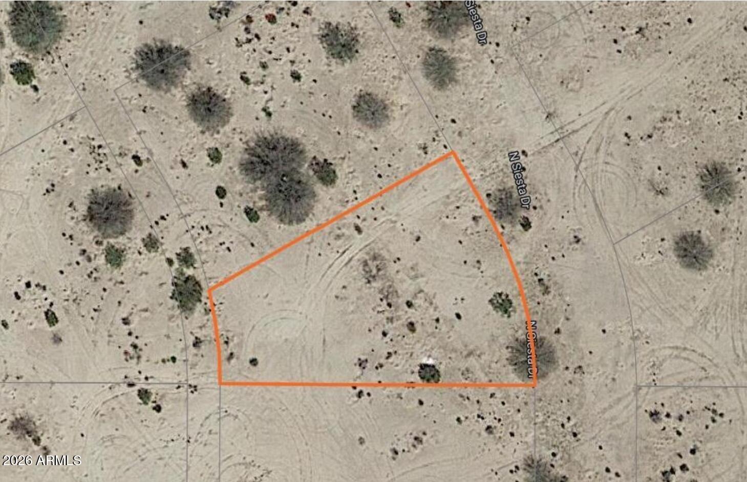 Vacant residential/rural lot located in the growing City of Eloy. Electrical lines are located along the road just south of the property. A nearby subdivision features custom homes, with continued development in the surrounding area. This parcel offers potential for a future homesite or investment opportunity. Whether you're looking to build, invest, or expand your real estate portfolio, this property offers a great opportunity. Bring your offer!