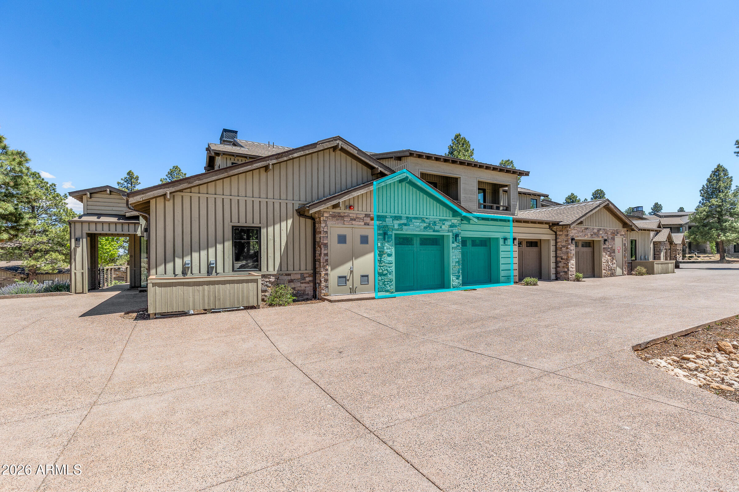 MOUNTAIN VISTA CONDOMINIUMS AT PINE CANYON - Residential