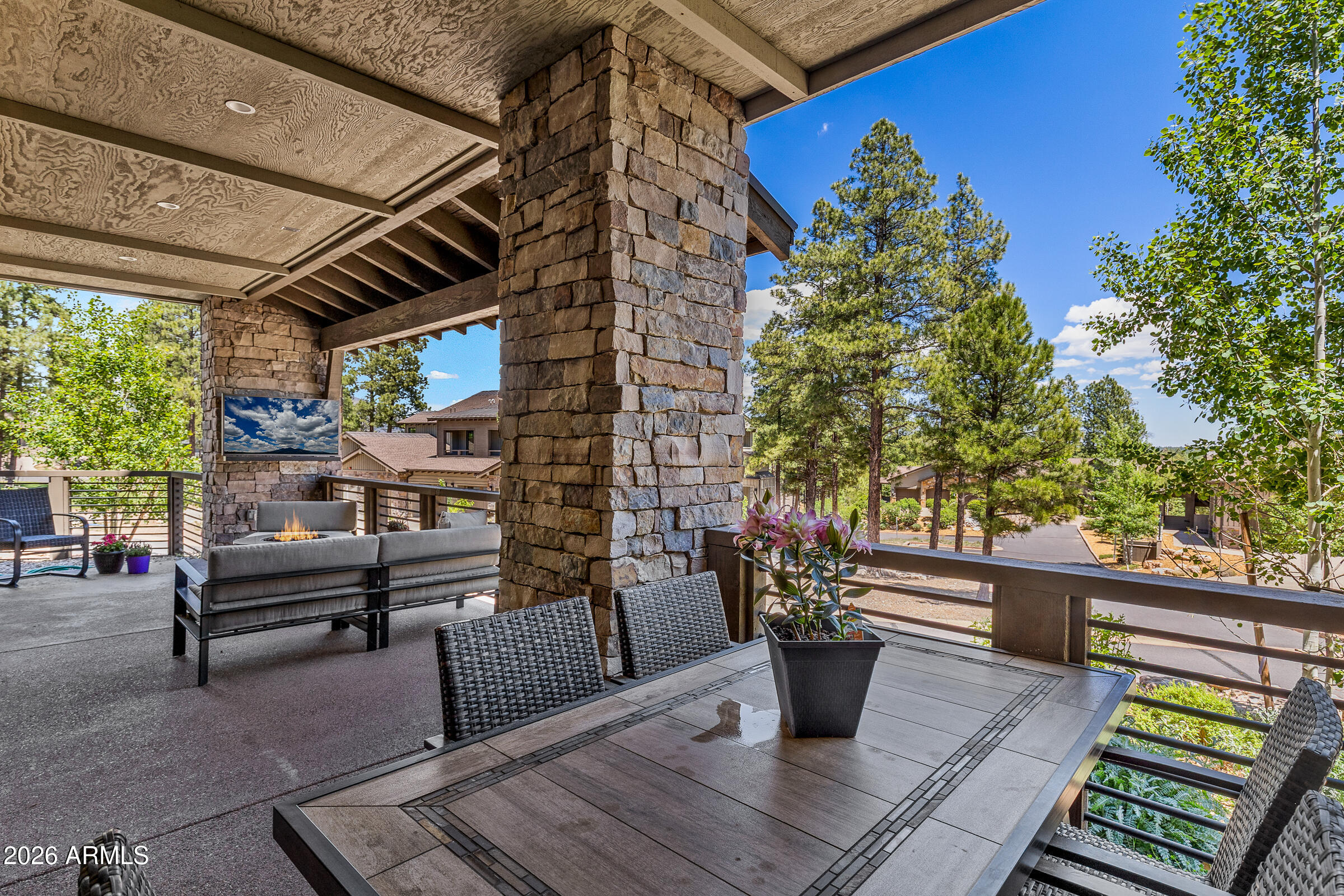 MOUNTAIN VISTA CONDOMINIUMS AT PINE CANYON - Residential