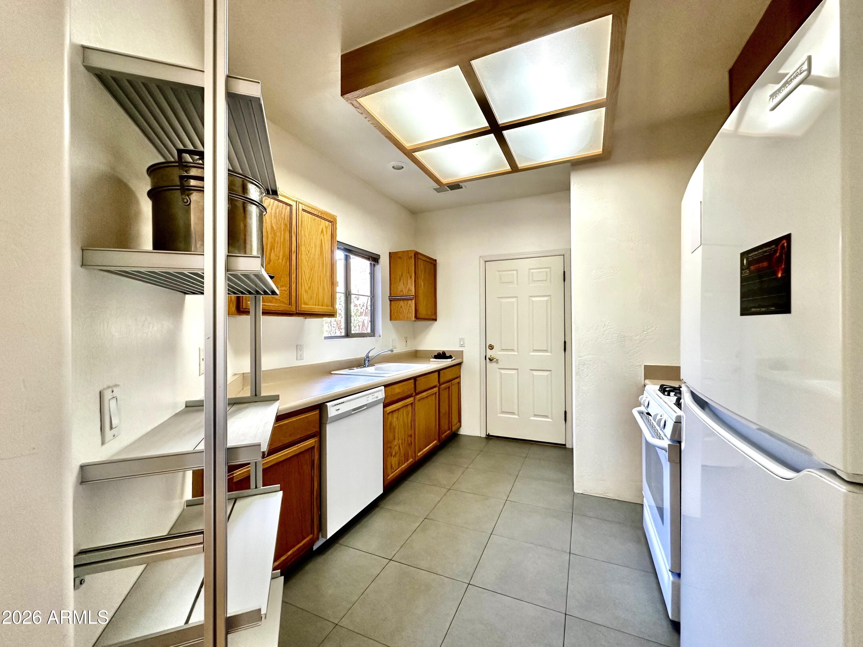 NEPENTHE PATIO HOME DEVELOPMENT - Residential