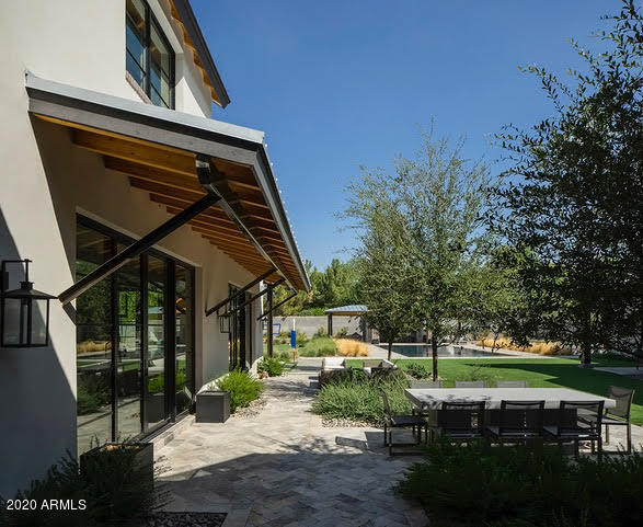 LOMBARDI ESTATES LOT 12 BLOCK 2 REPLAT - Residential