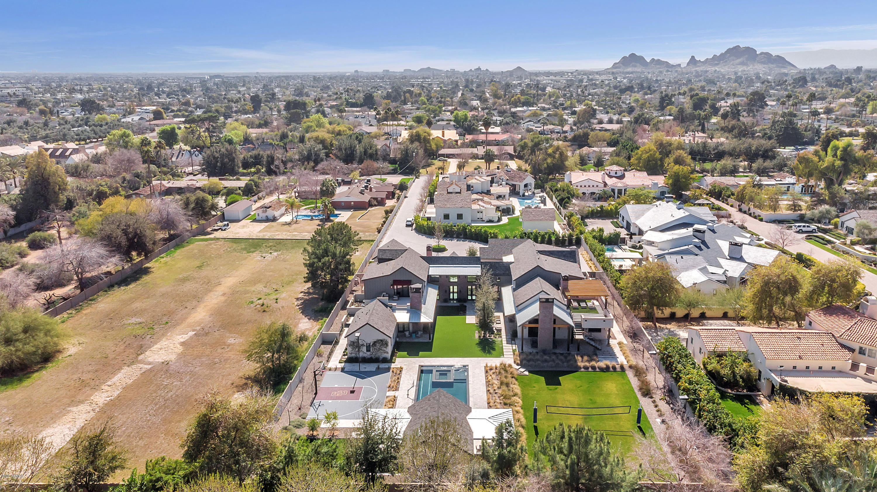 LOMBARDI ESTATES LOT 12 BLOCK 2 REPLAT - Residential