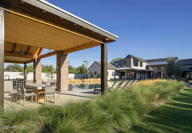 LOMBARDI ESTATES LOT 12 BLOCK 2 REPLAT - Residential