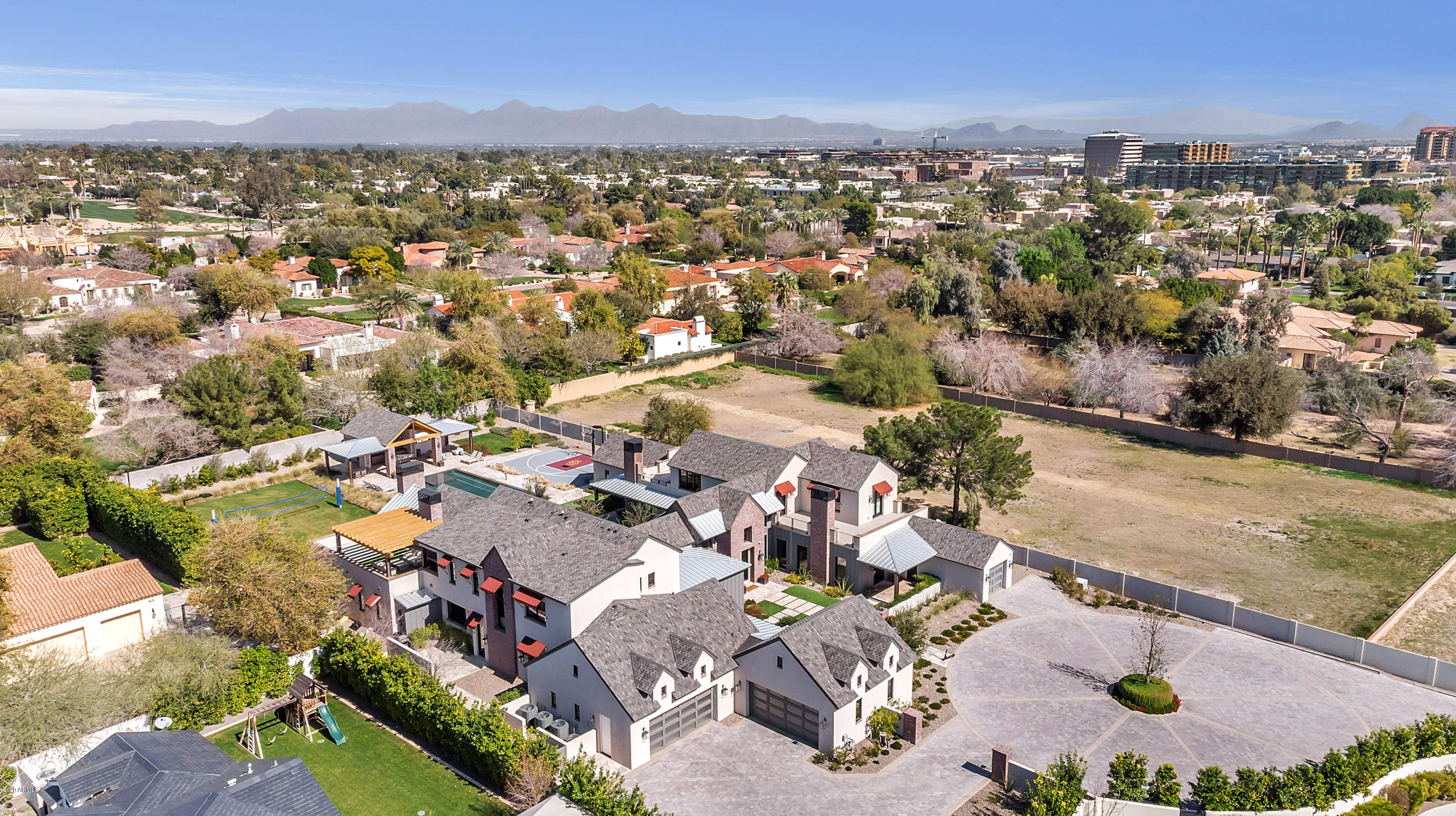 LOMBARDI ESTATES LOT 12 BLOCK 2 REPLAT - Residential