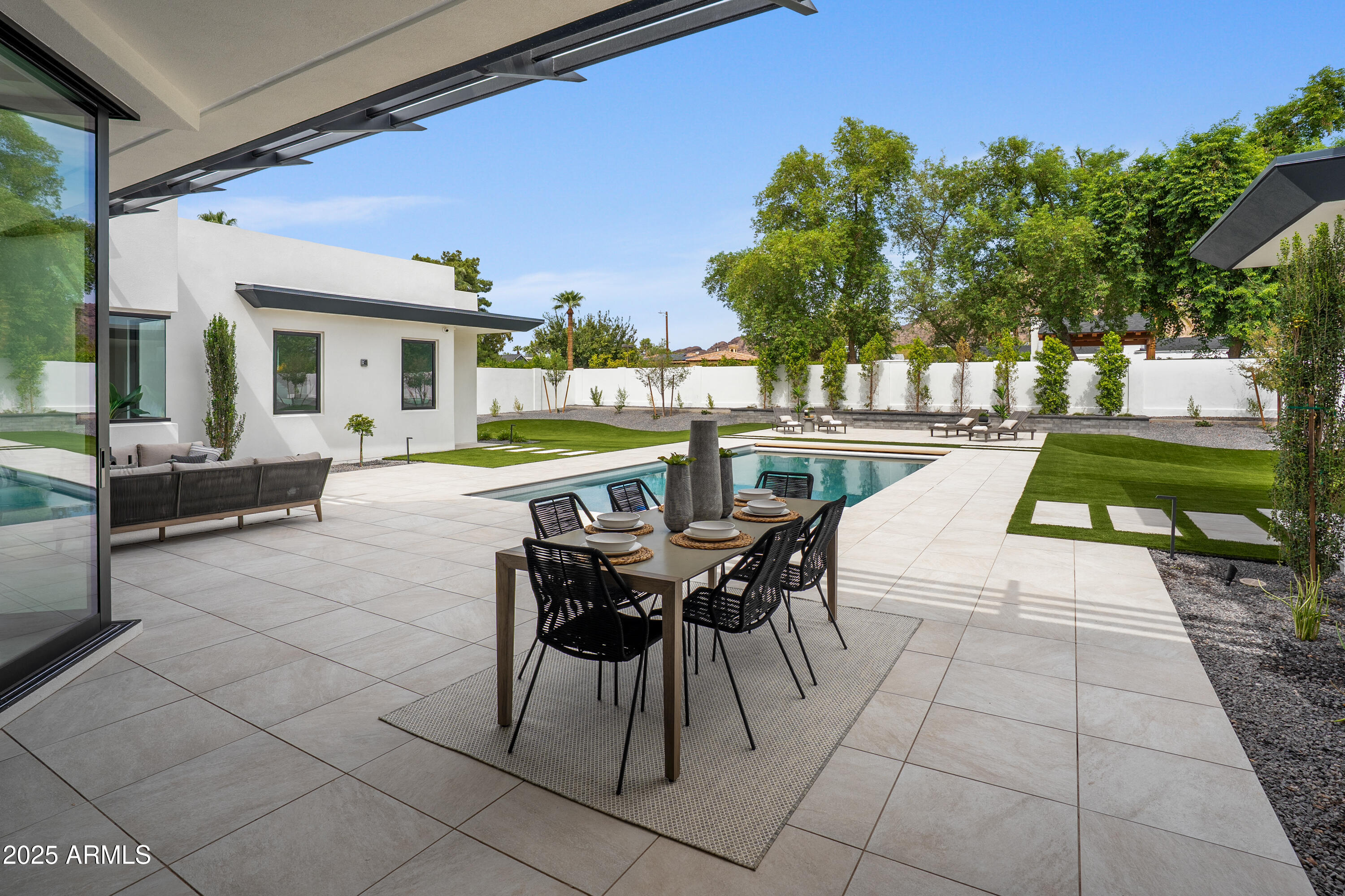 Del Ray Estates - Residential