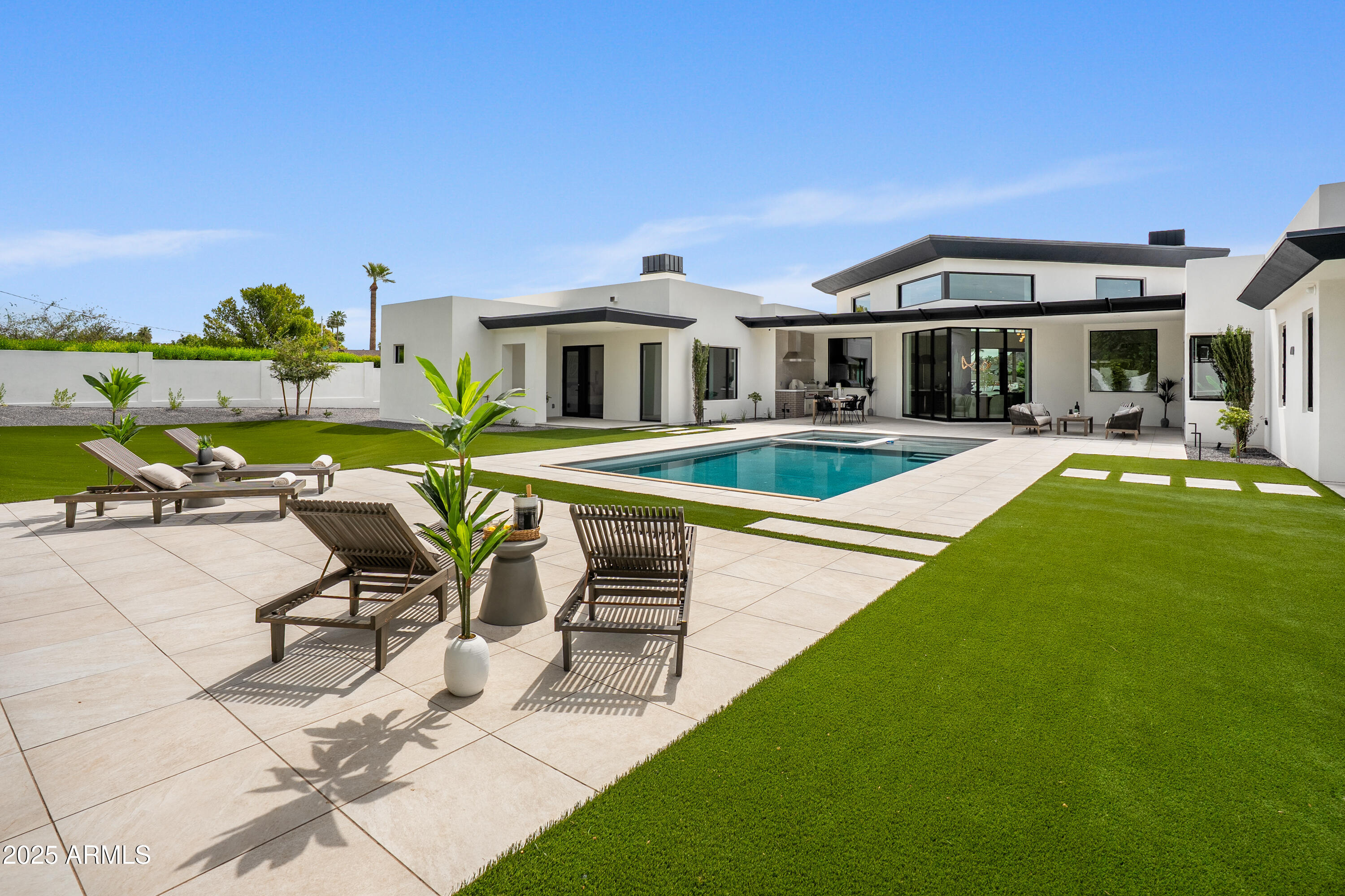 Del Ray Estates - Residential