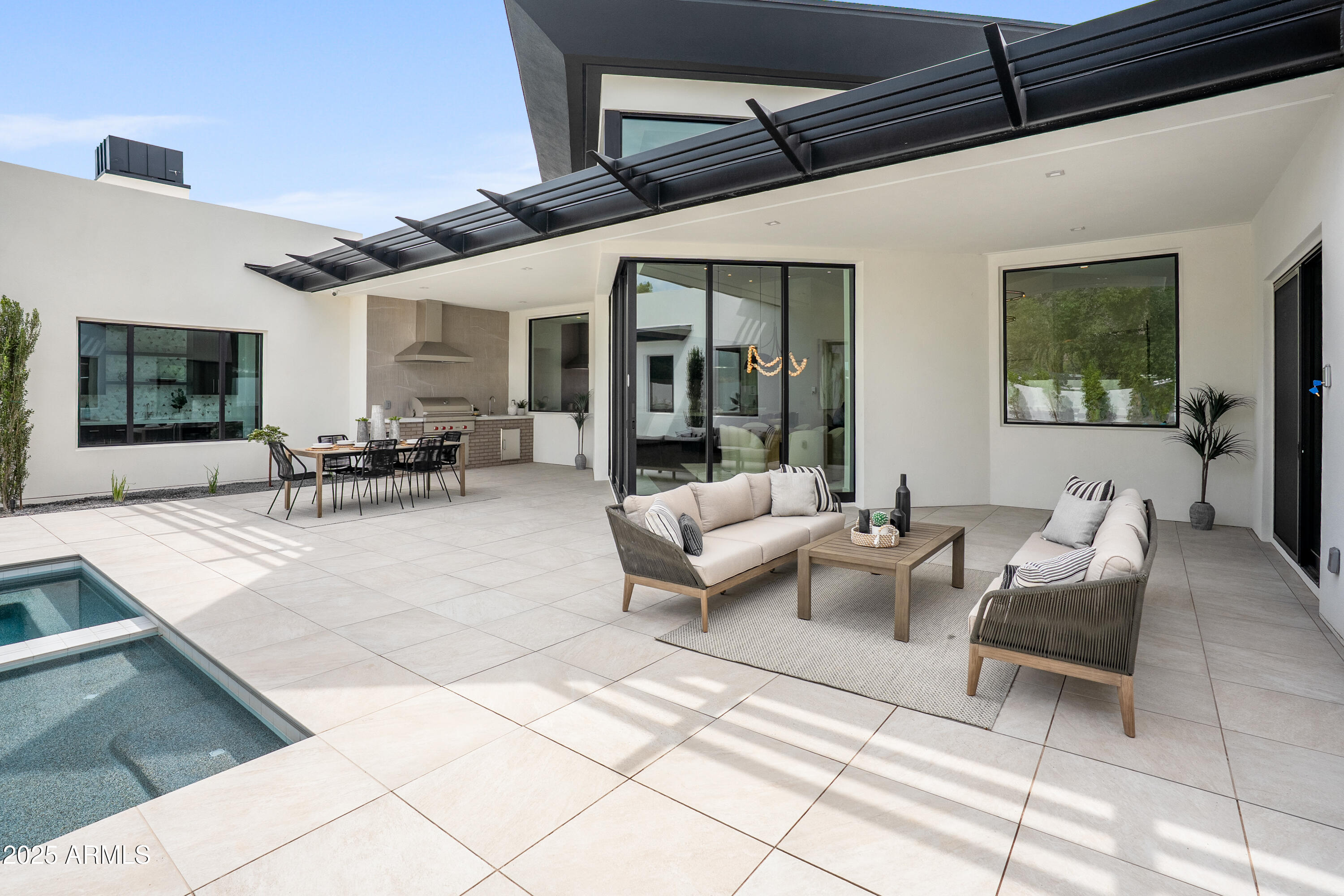 Del Ray Estates - Residential
