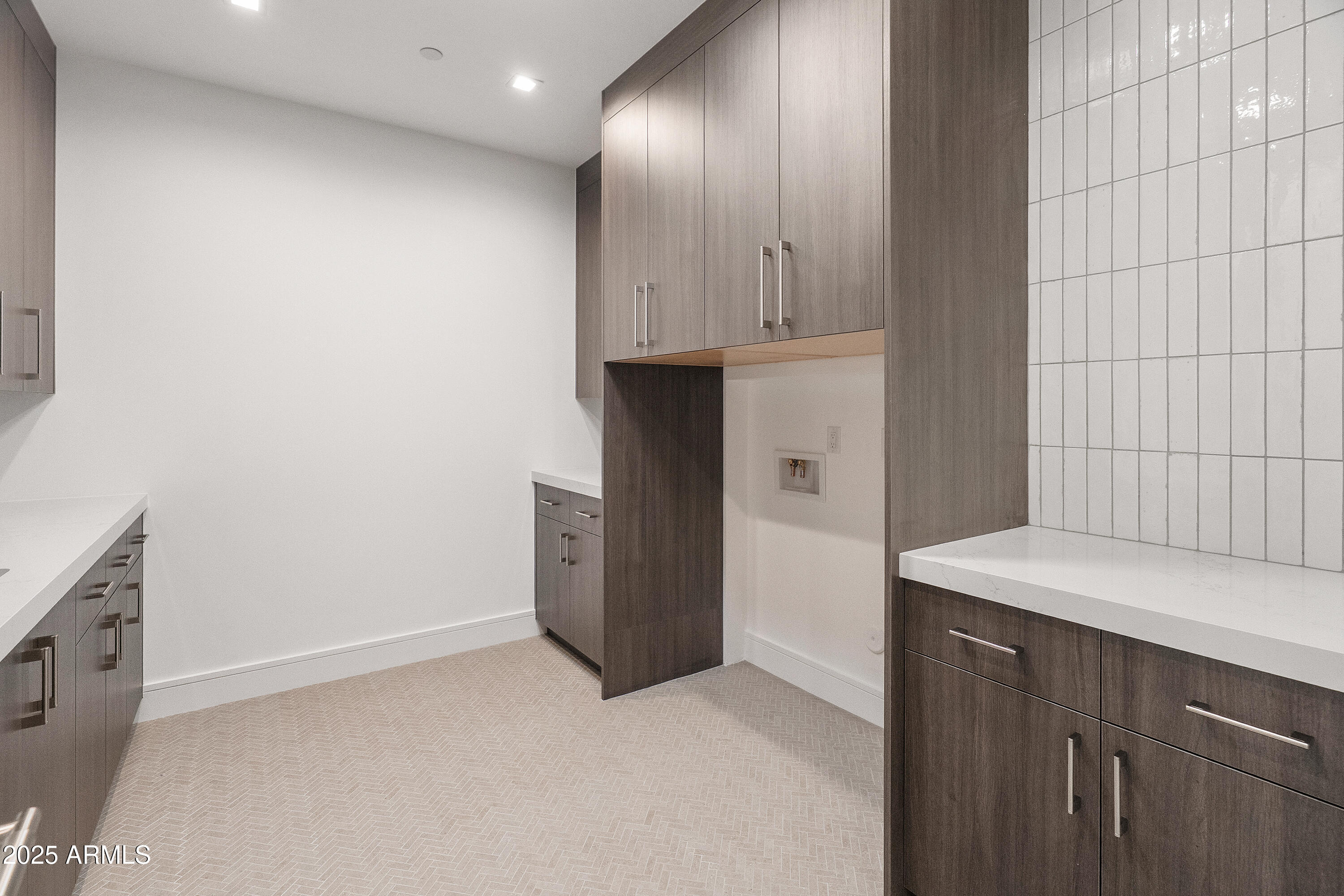 Del Ray Estates - Residential