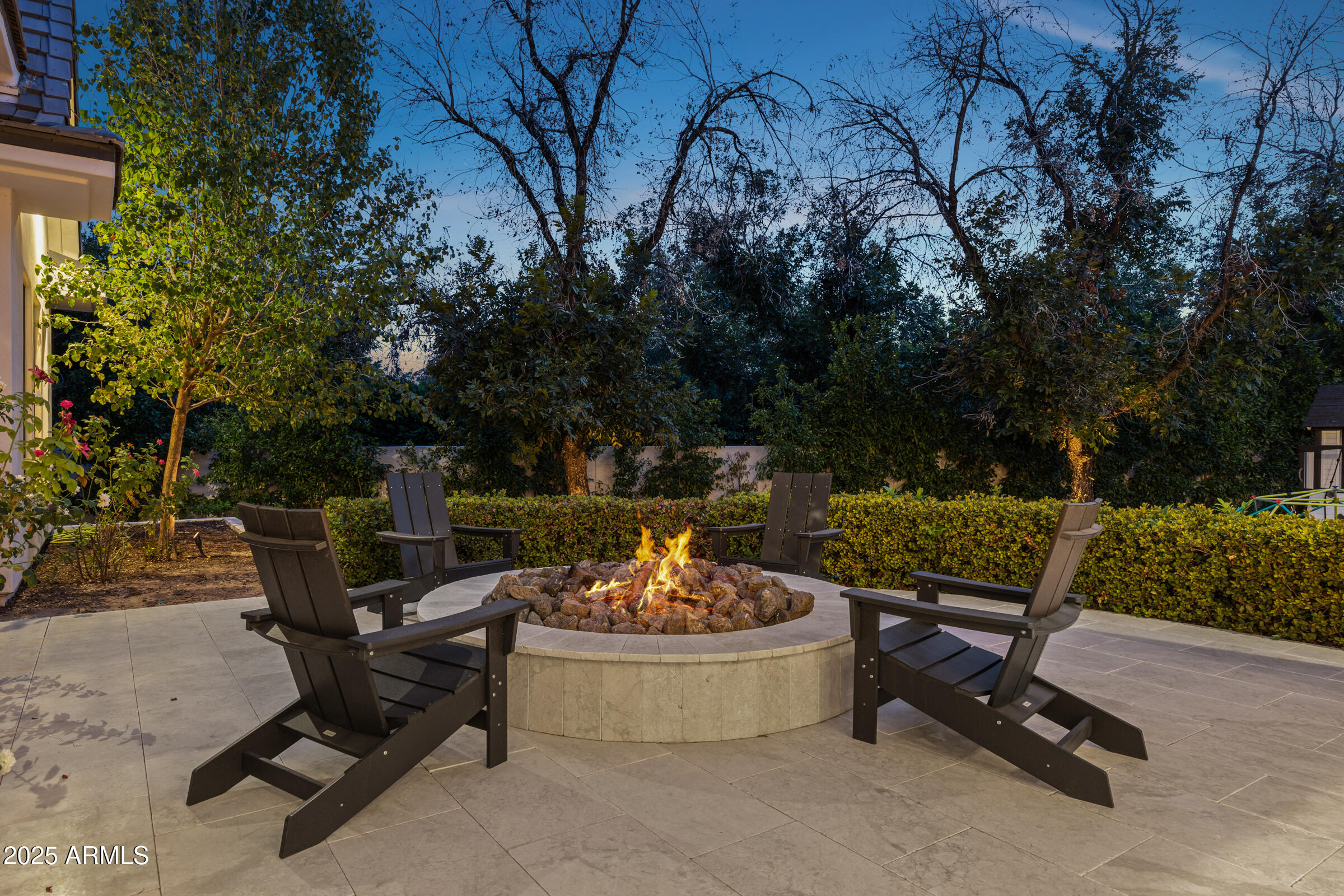 PECAN LIGHTS - Residential