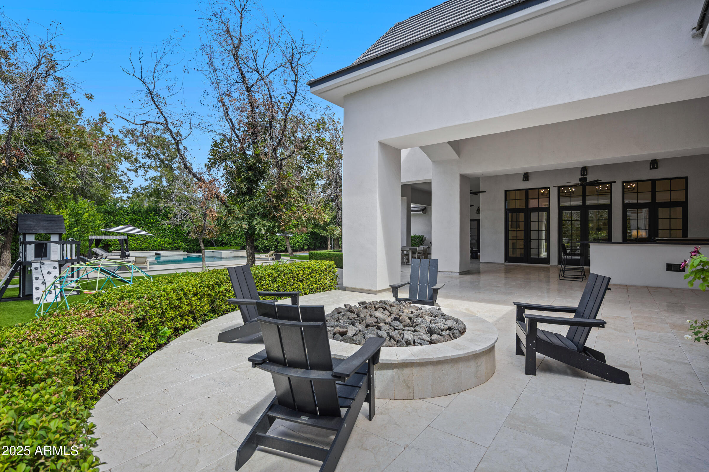 PECAN LIGHTS - Residential
