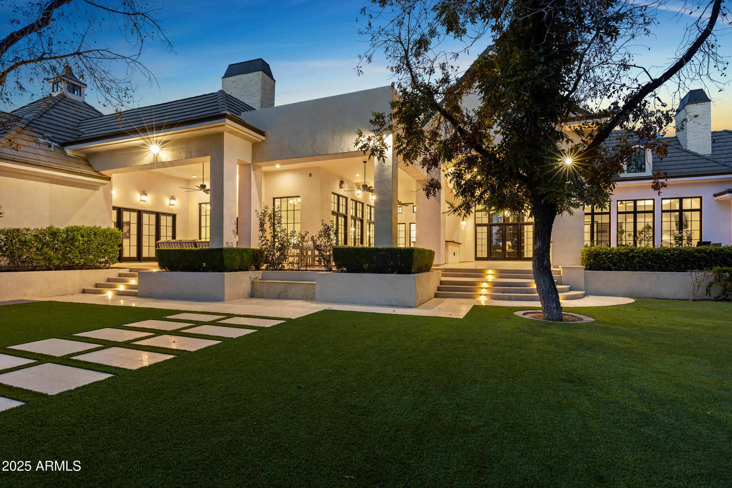 PECAN LIGHTS - Residential