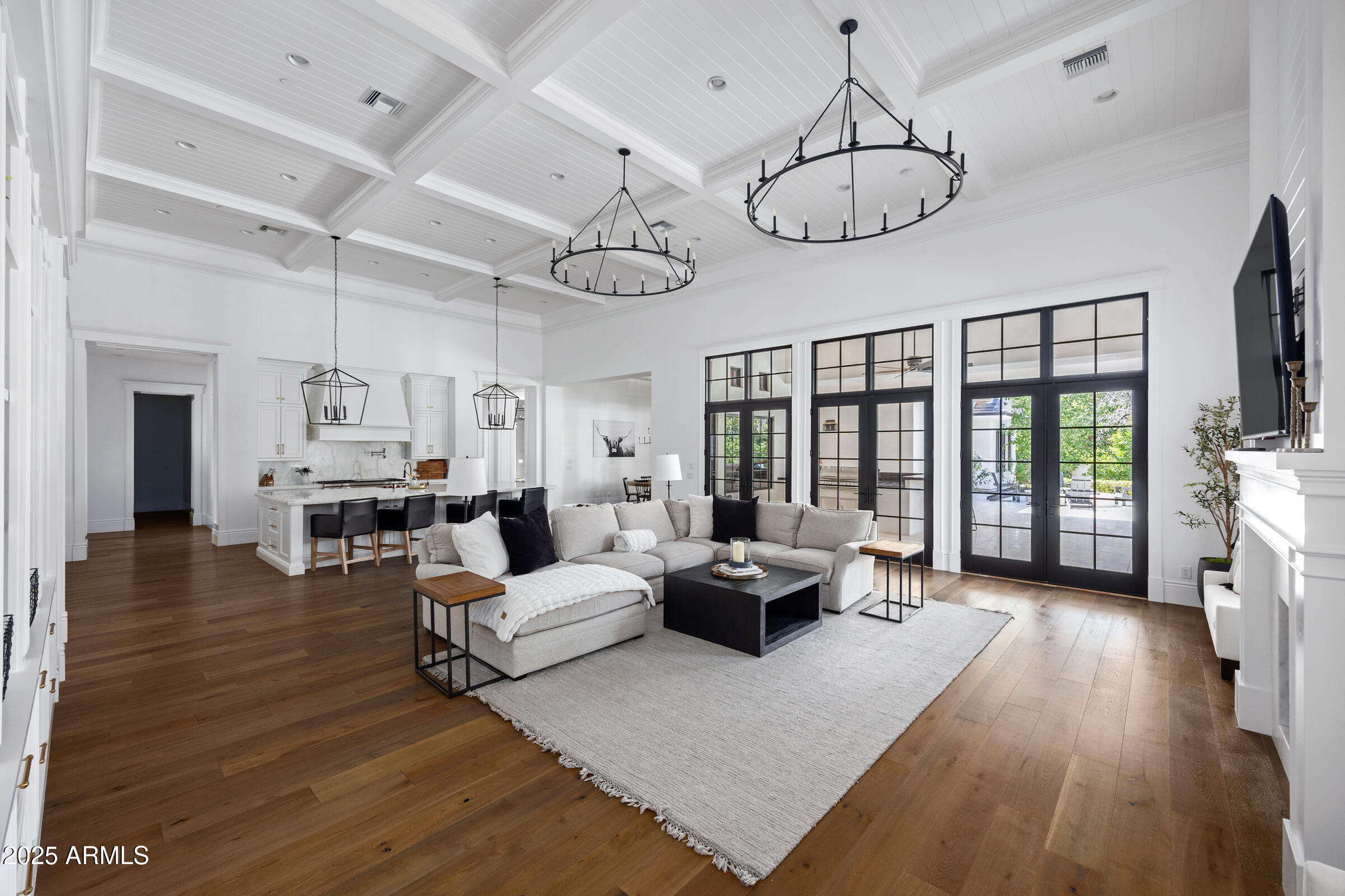 PECAN LIGHTS - Residential