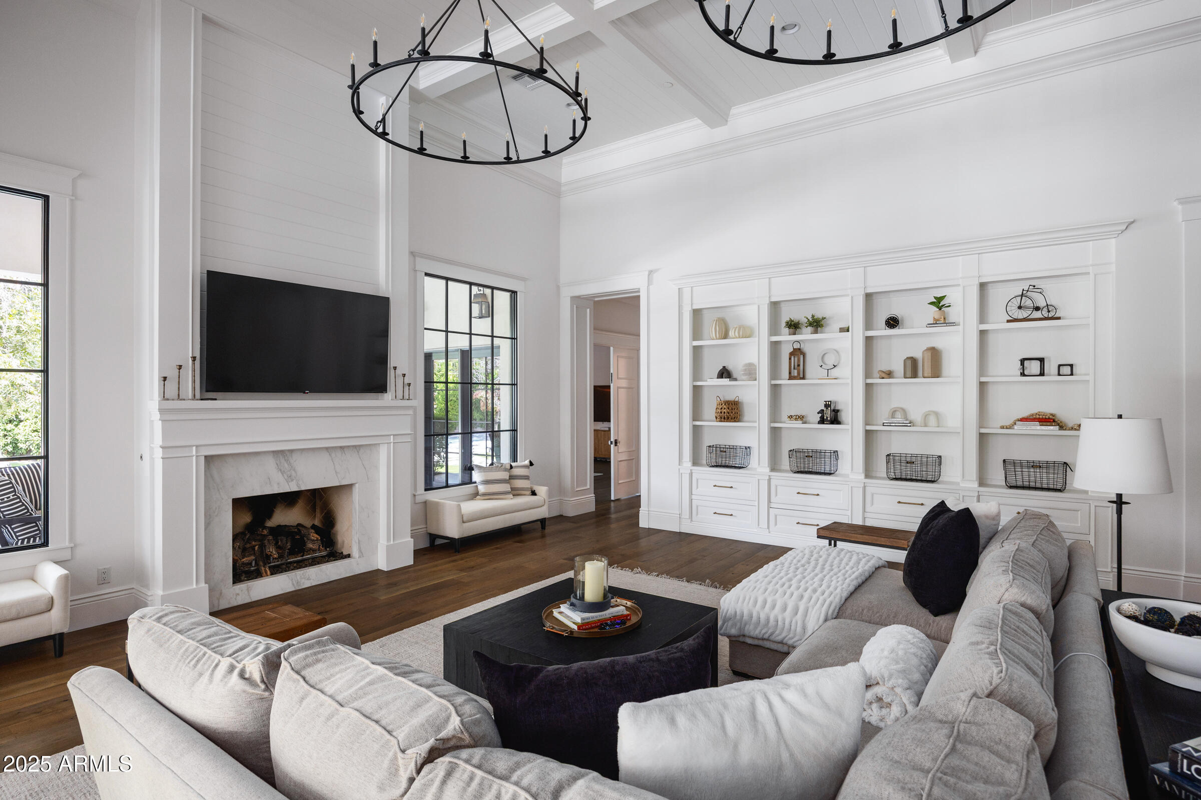 PECAN LIGHTS - Residential