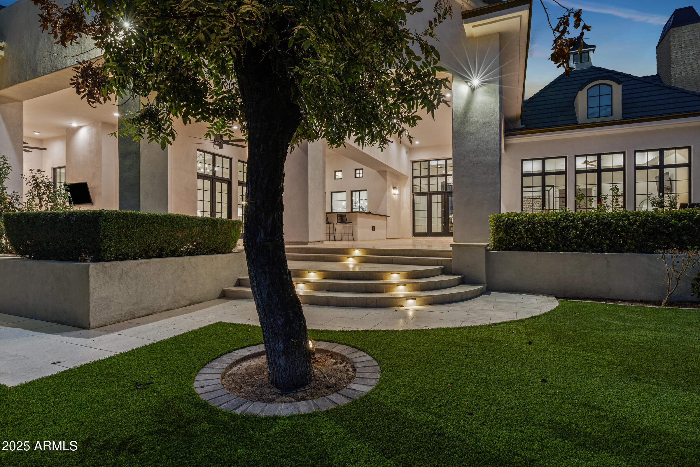 PECAN LIGHTS - Residential