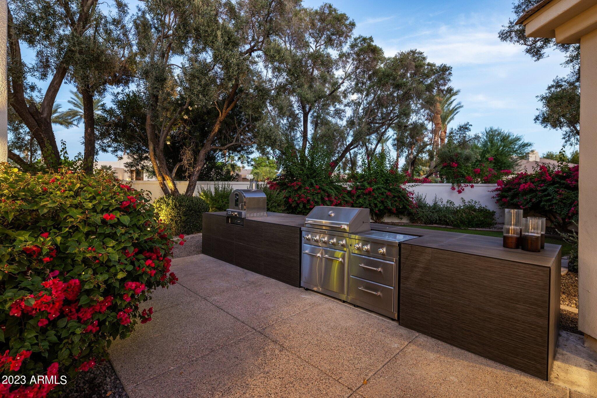CHENEY ESTATES LOT 1-72 TR A-C D1 D2 E,F - Residential