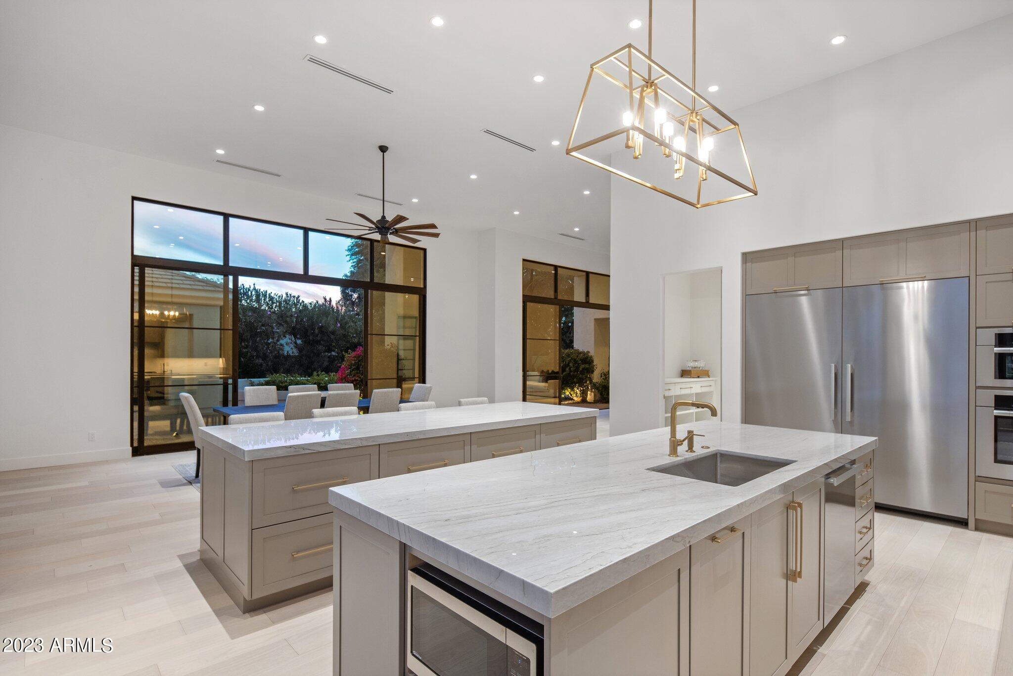 CHENEY ESTATES LOT 1-72 TR A-C D1 D2 E,F - Residential