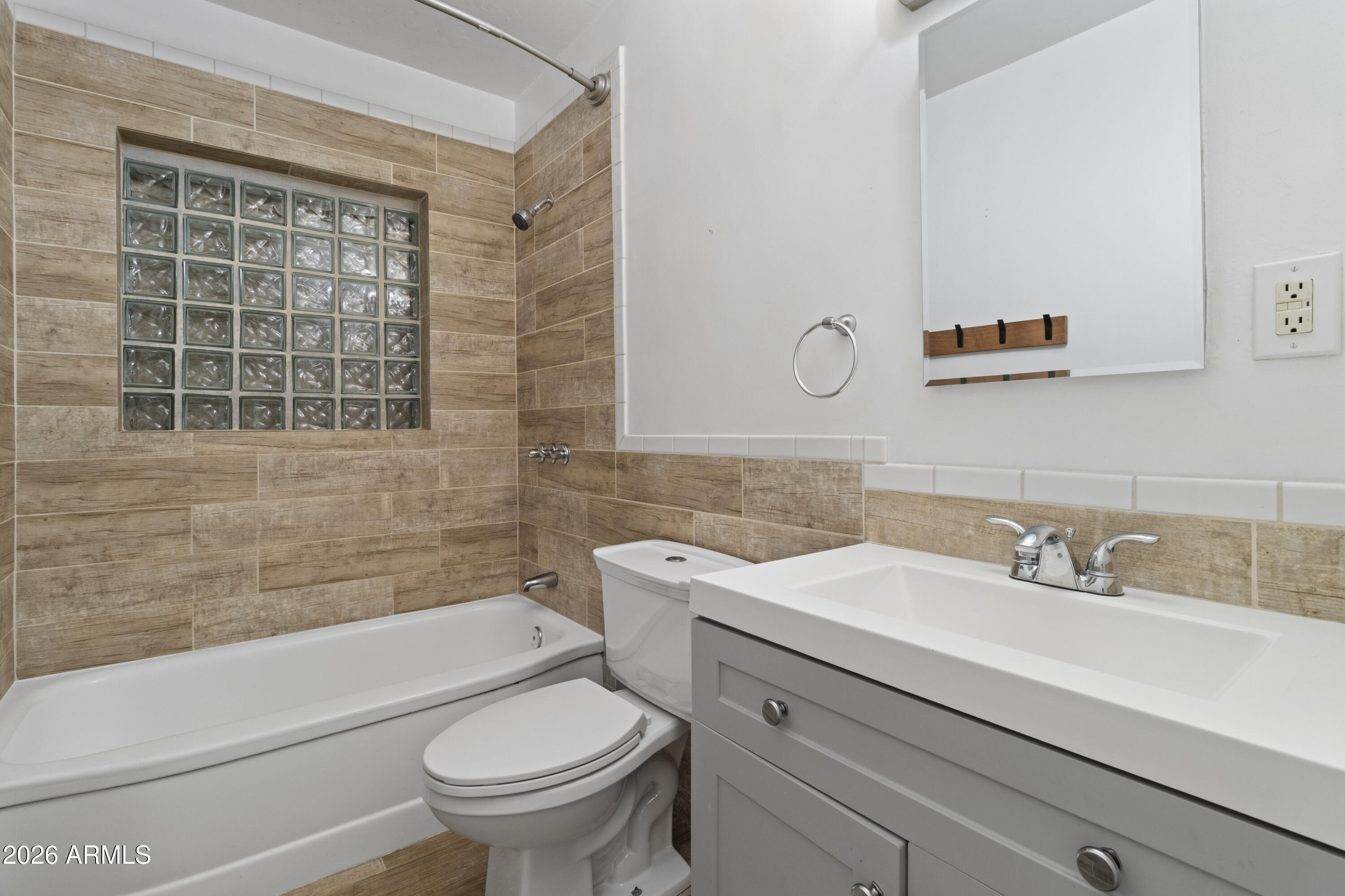 NORTHFIELD - Residential