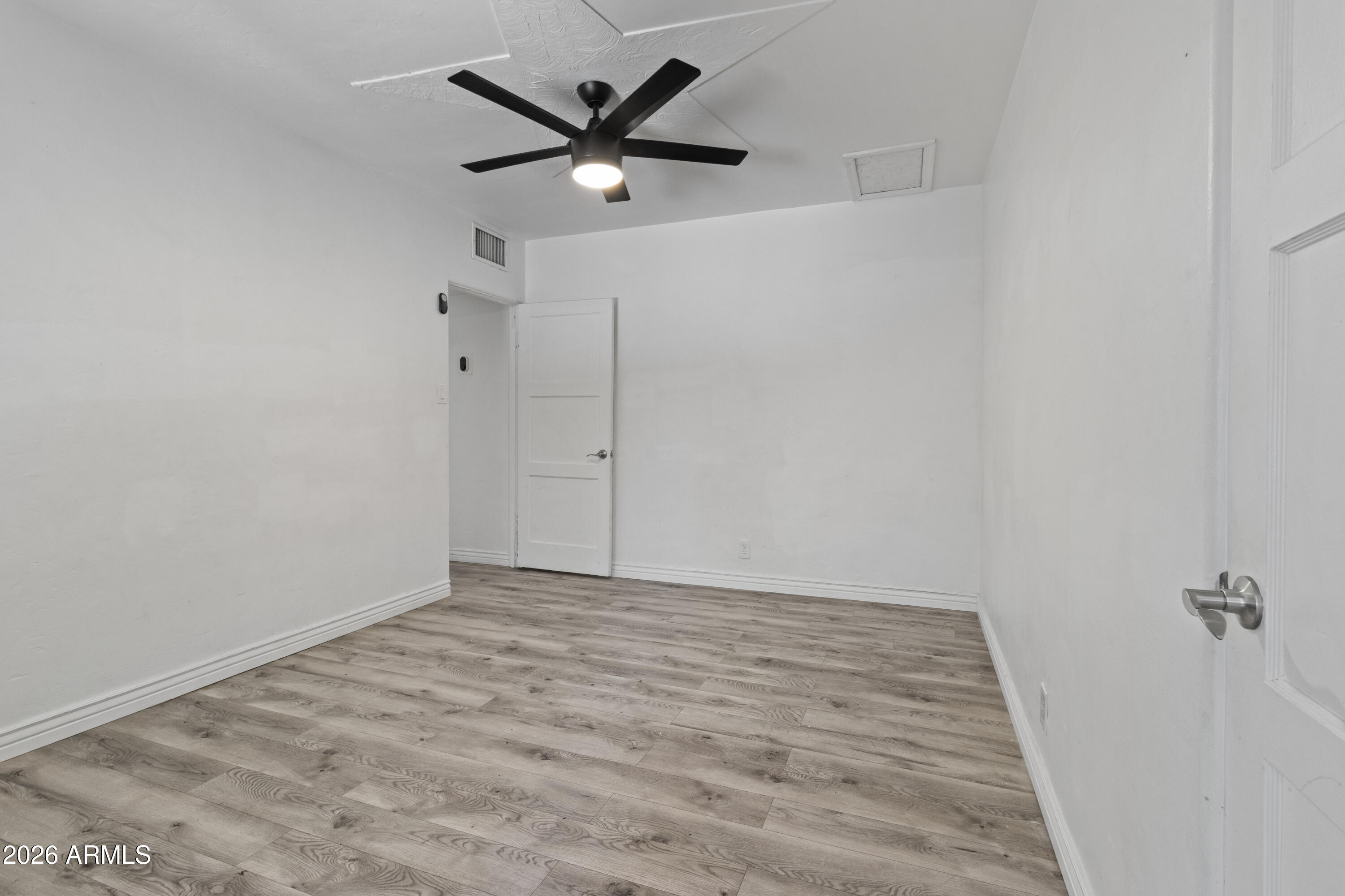 NORTHFIELD - Residential