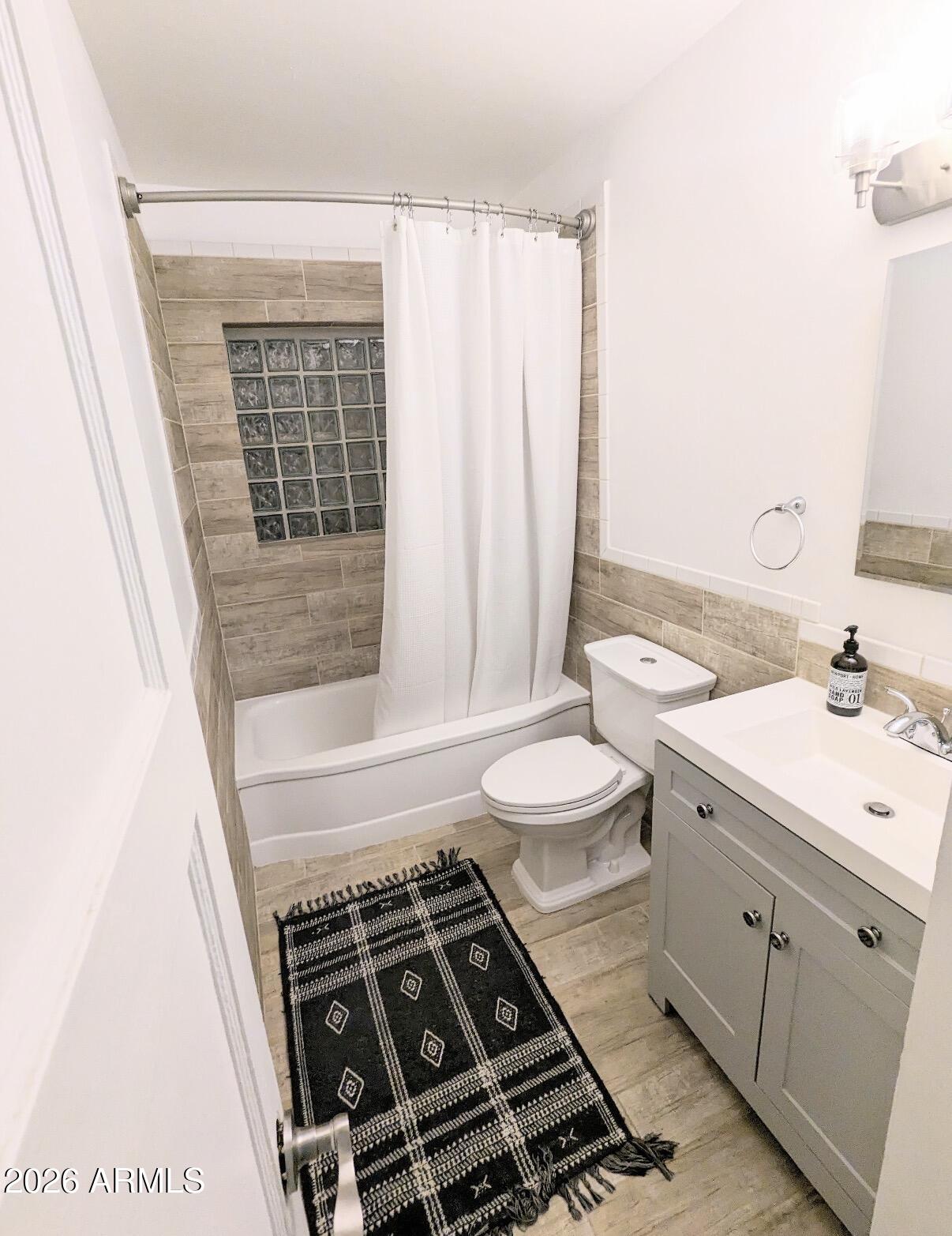 NORTHFIELD - Residential
