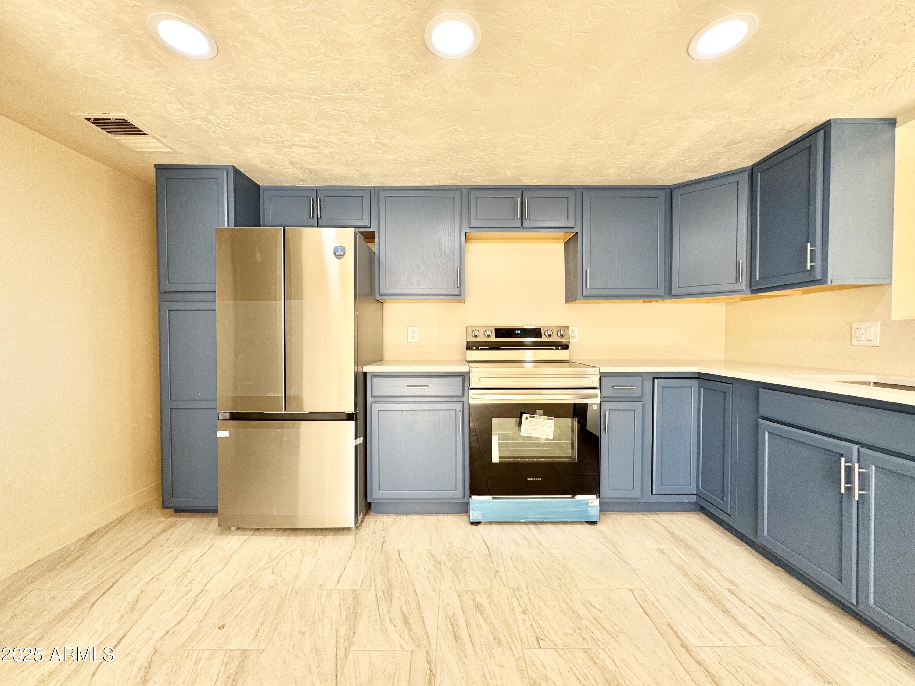 VILLAGE MEADOWS 2 - Residential