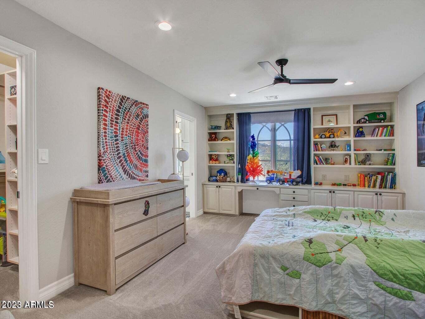 LINCOLN ESTATES - Residential
