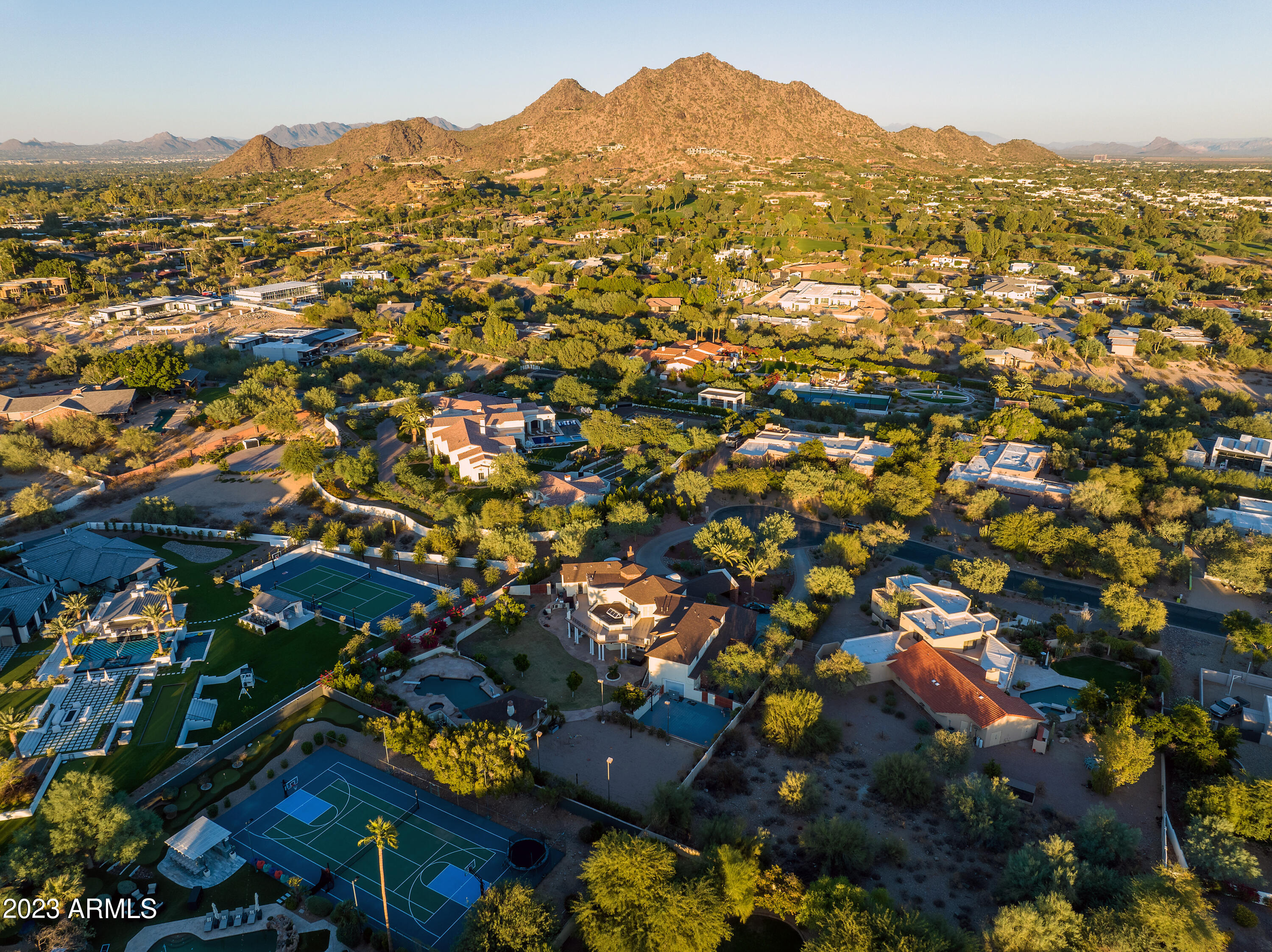 LINCOLN ESTATES - Residential